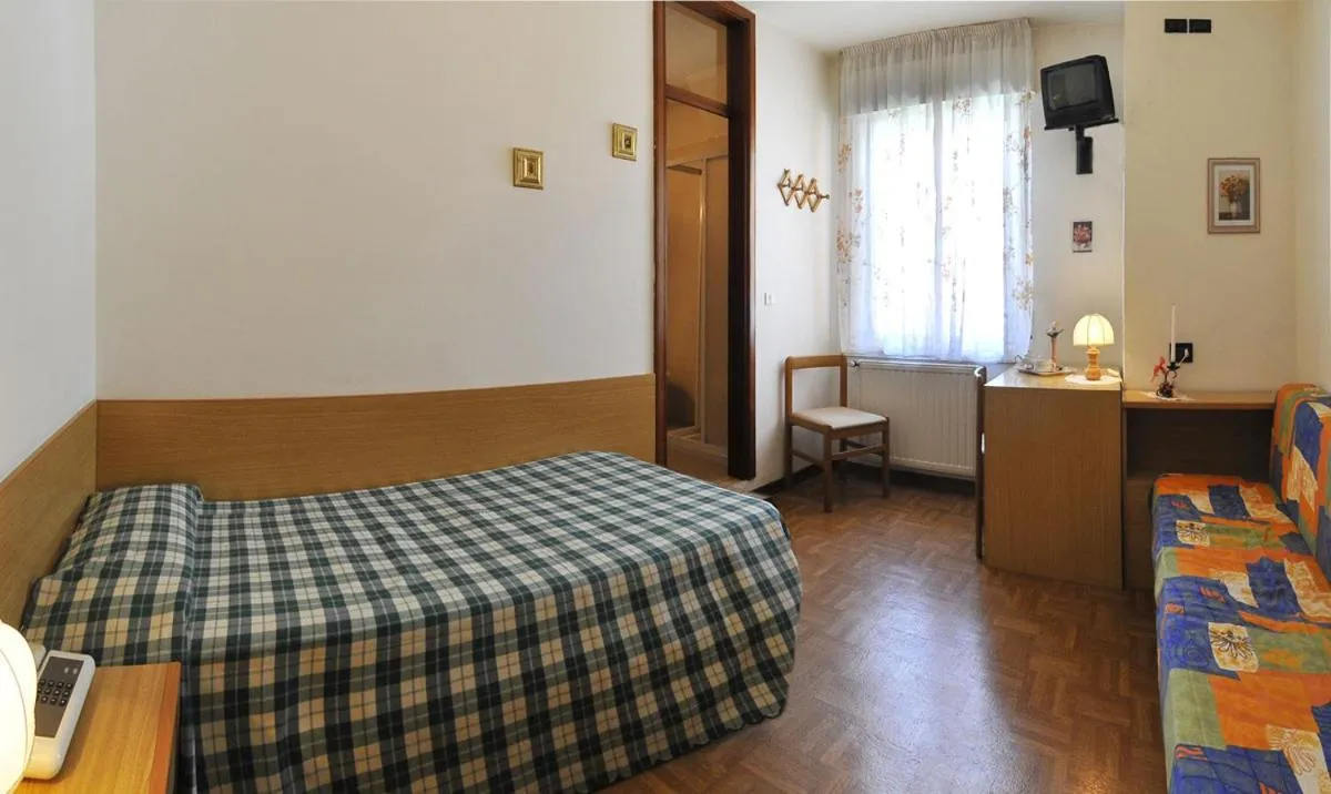 Bedroom in Villa Flora