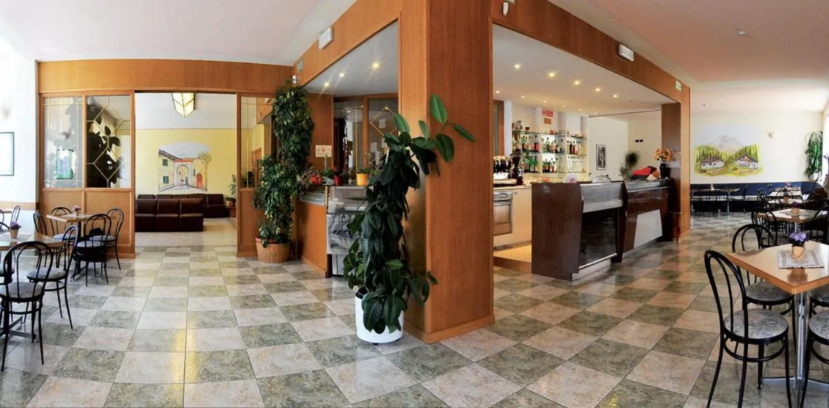 Lounge or bar in Villa Flora