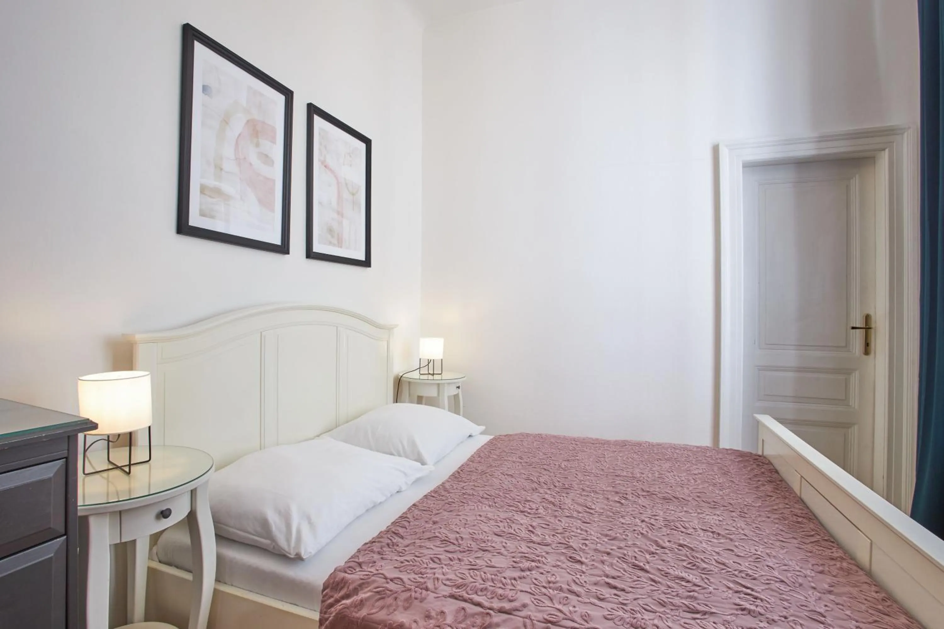 Bed in Charles Bridge Premium Residence