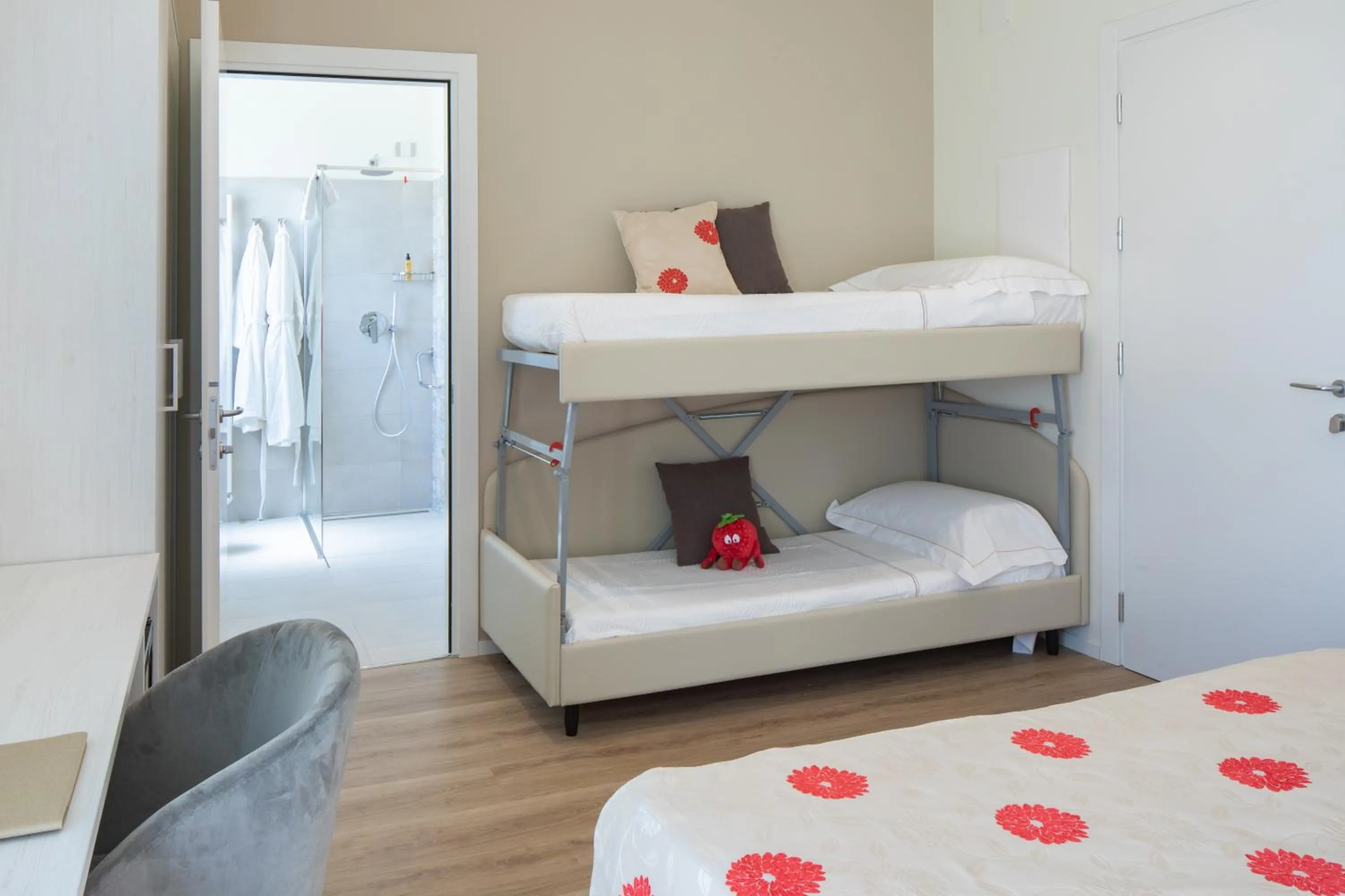 UNA HOTELS Imperial Beach Hotel