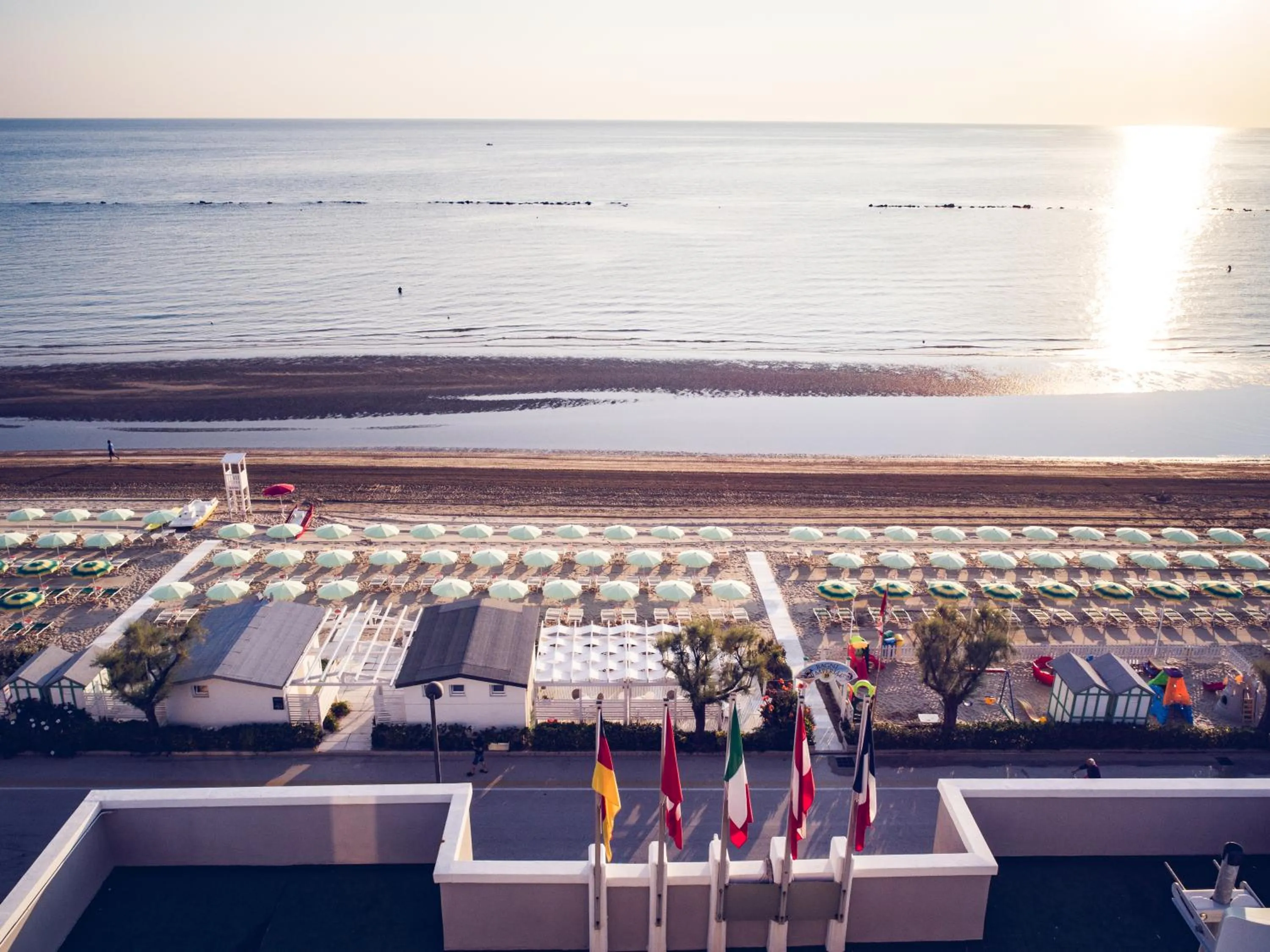 UNA HOTELS Imperial Beach Hotel