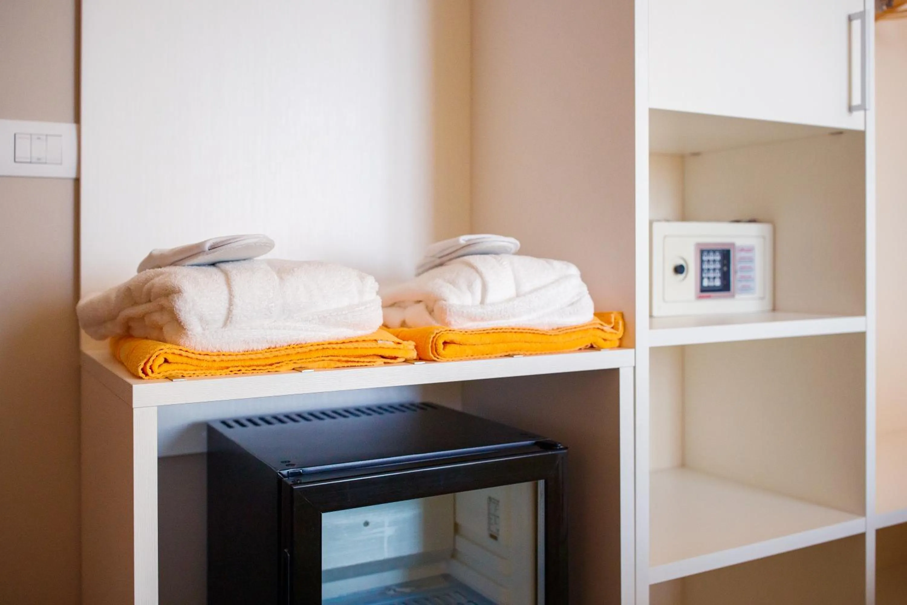 UNA HOTELS Imperial Beach Hotel