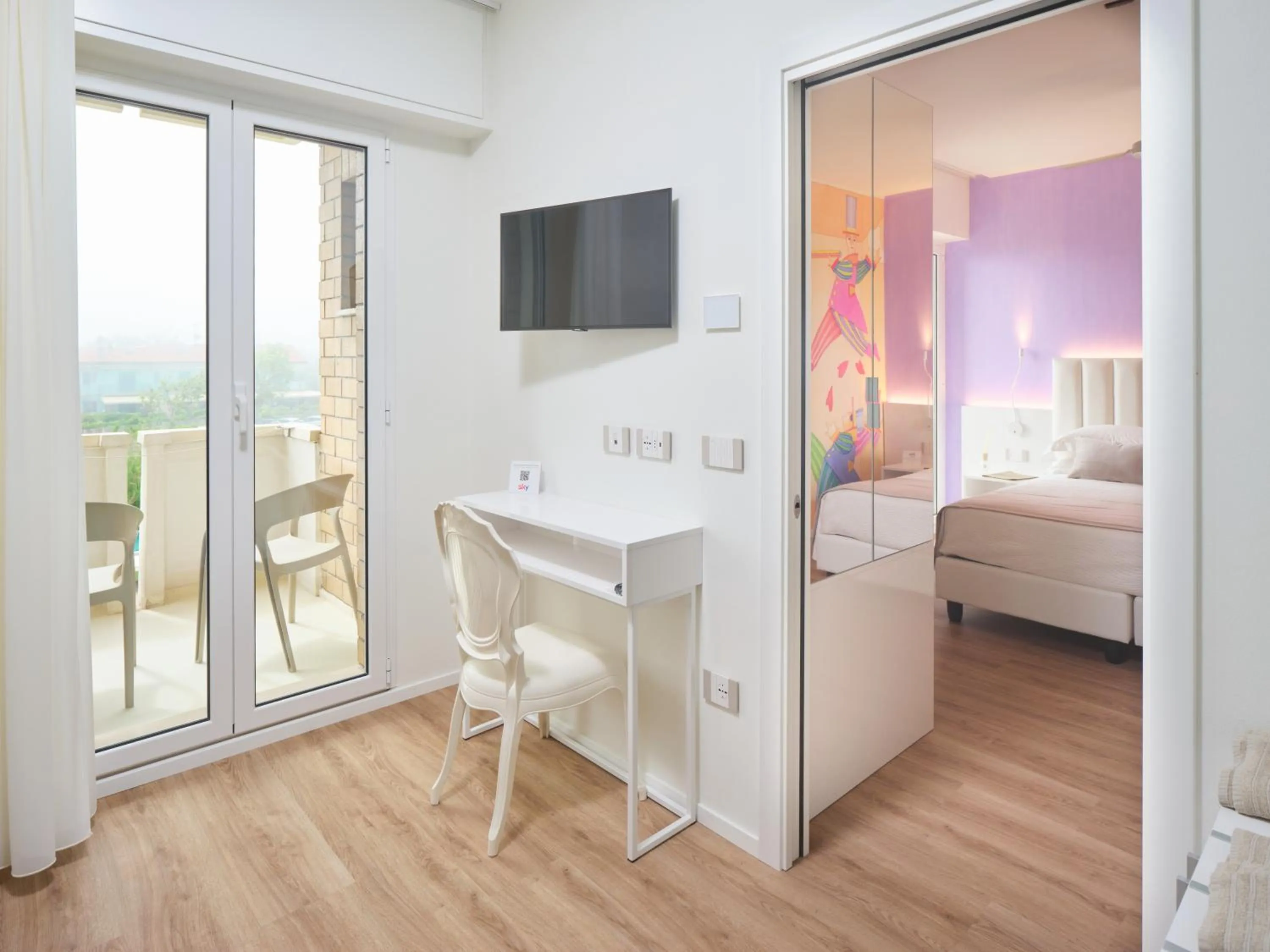 UNA HOTELS Imperial Beach Hotel