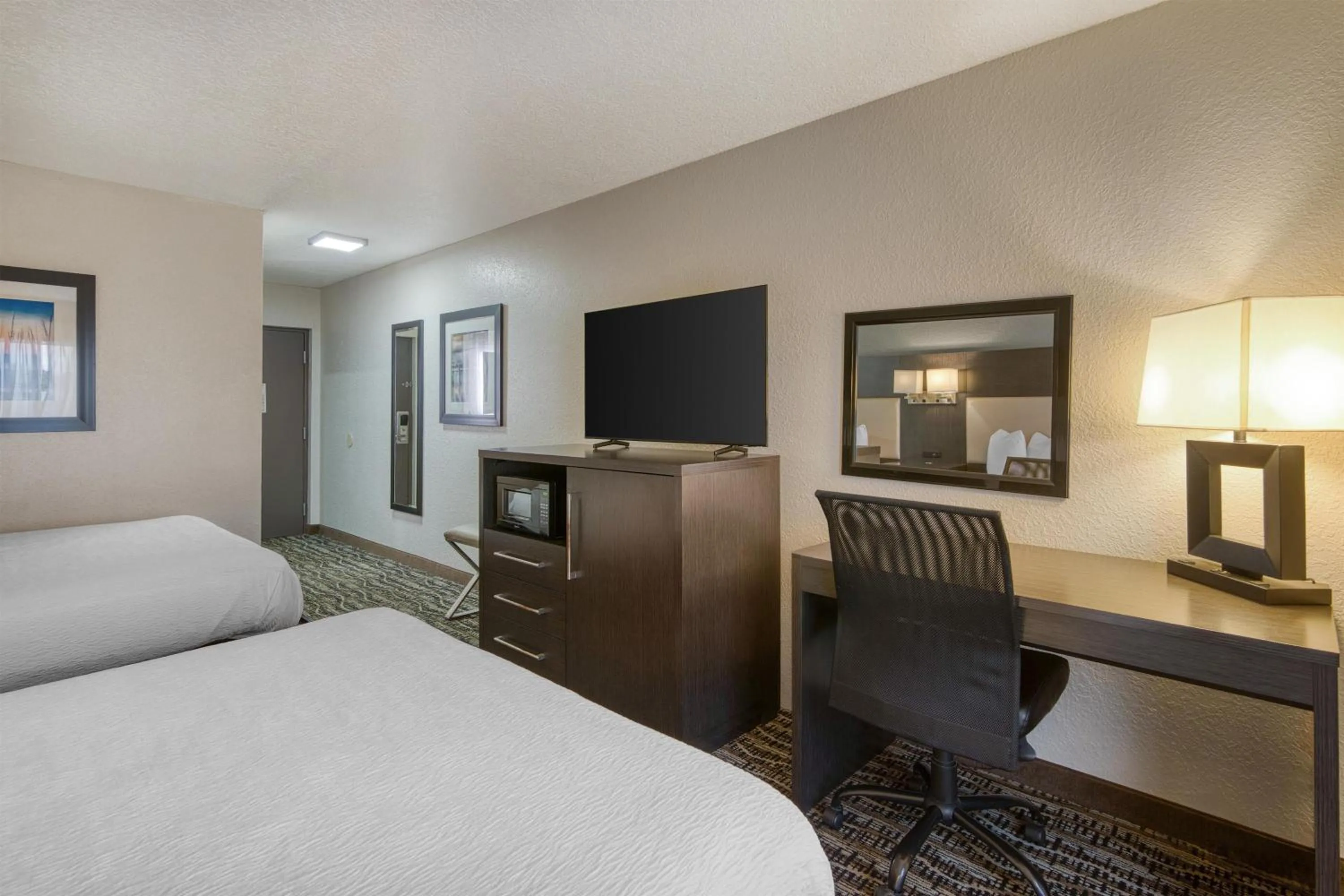 Bedroom, Bed in Best Western Waldo Inn & Suites