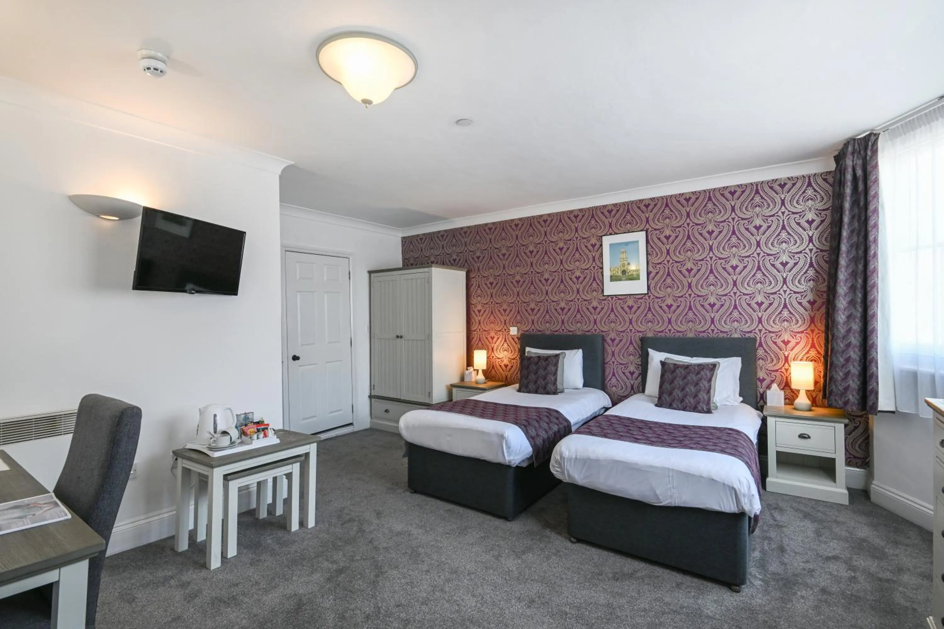 Photo of the whole room, Bed in The Buttery