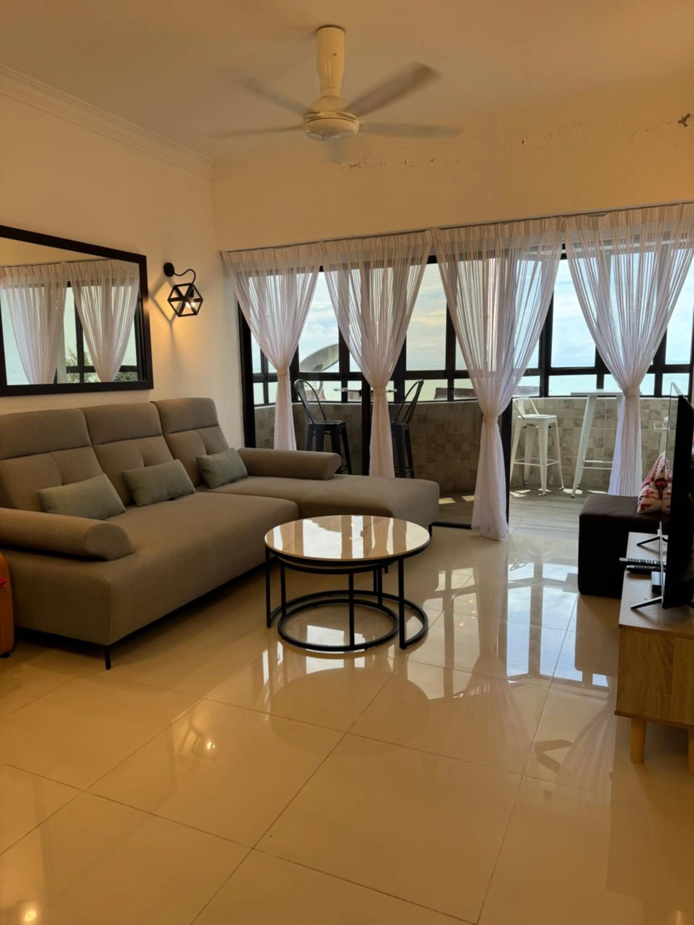 The View Feringghi Executive Apartment