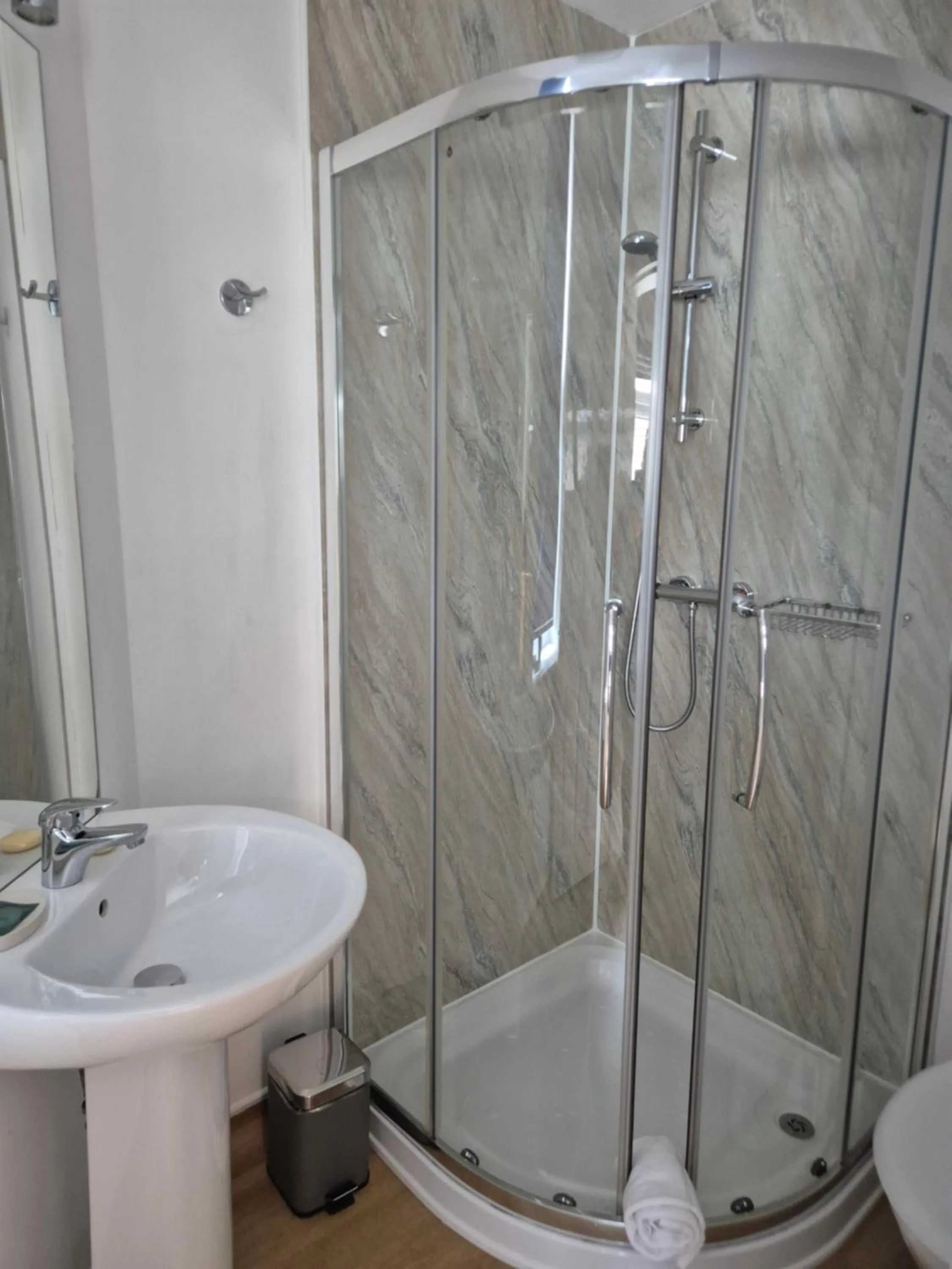 Shower in The Port House