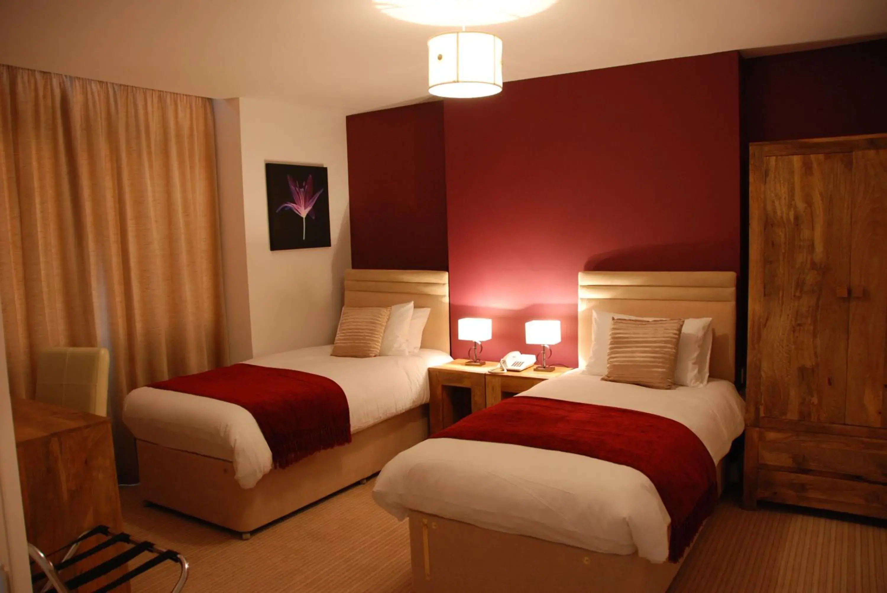 Double or Twin Room with Disability Access in The Port House Double or Twin Room with Disability Access in The Port House