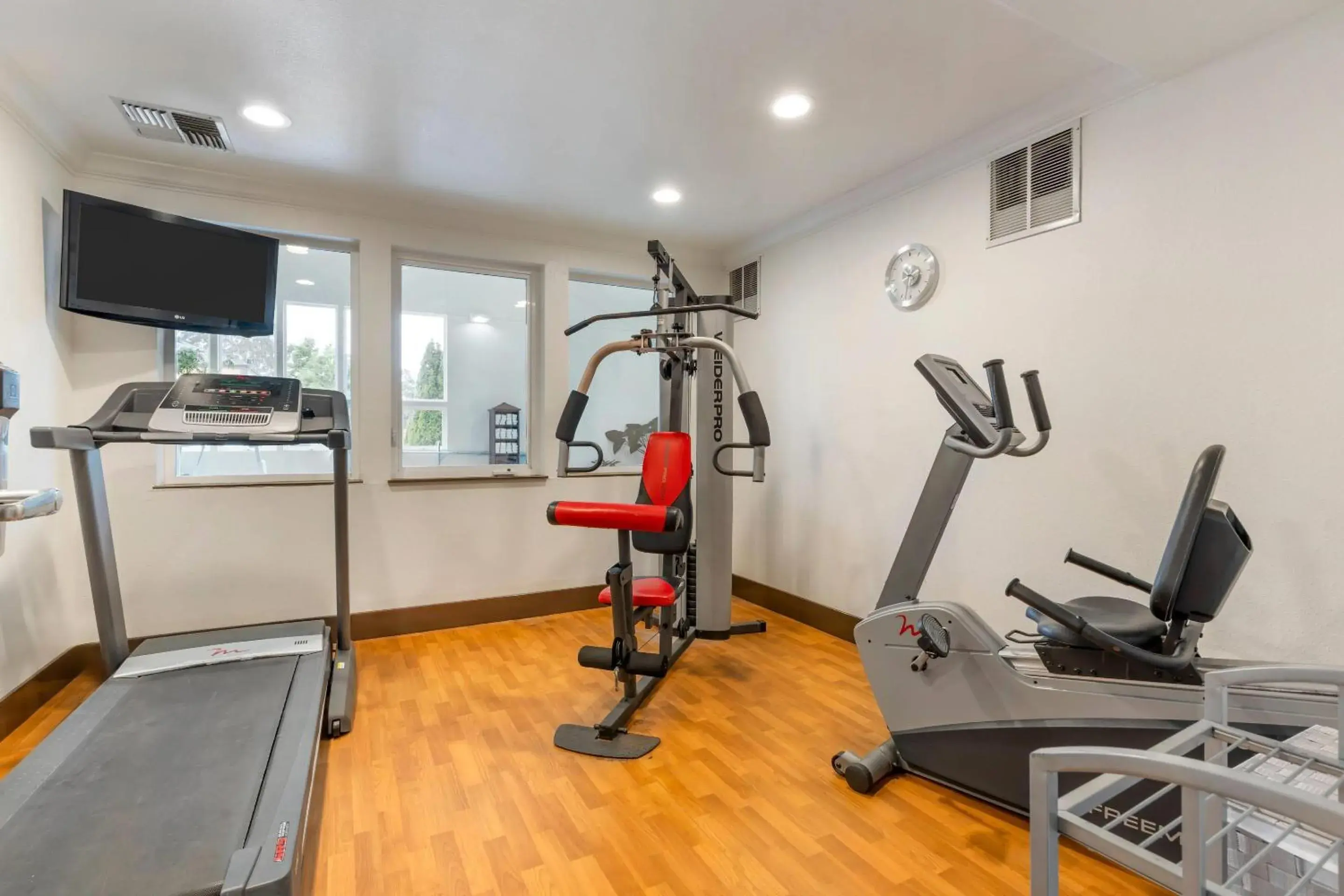 Fitness centre/facilities in Comfort Inn Arcata Fitness centre/facilities in Comfort Inn Arcata