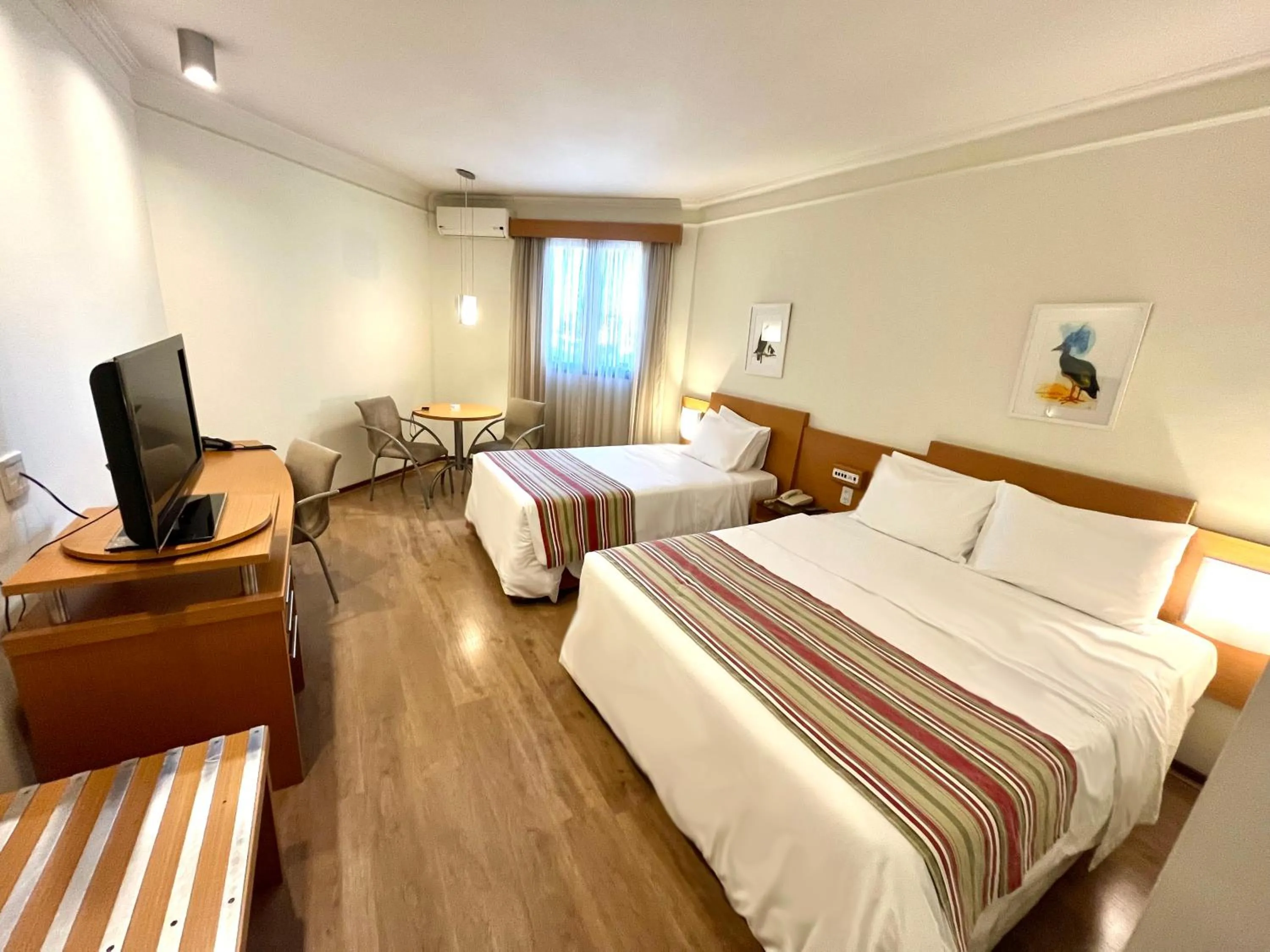 Bedroom, Bed in Grand Hotel Royal Sorocaba by Atlantica