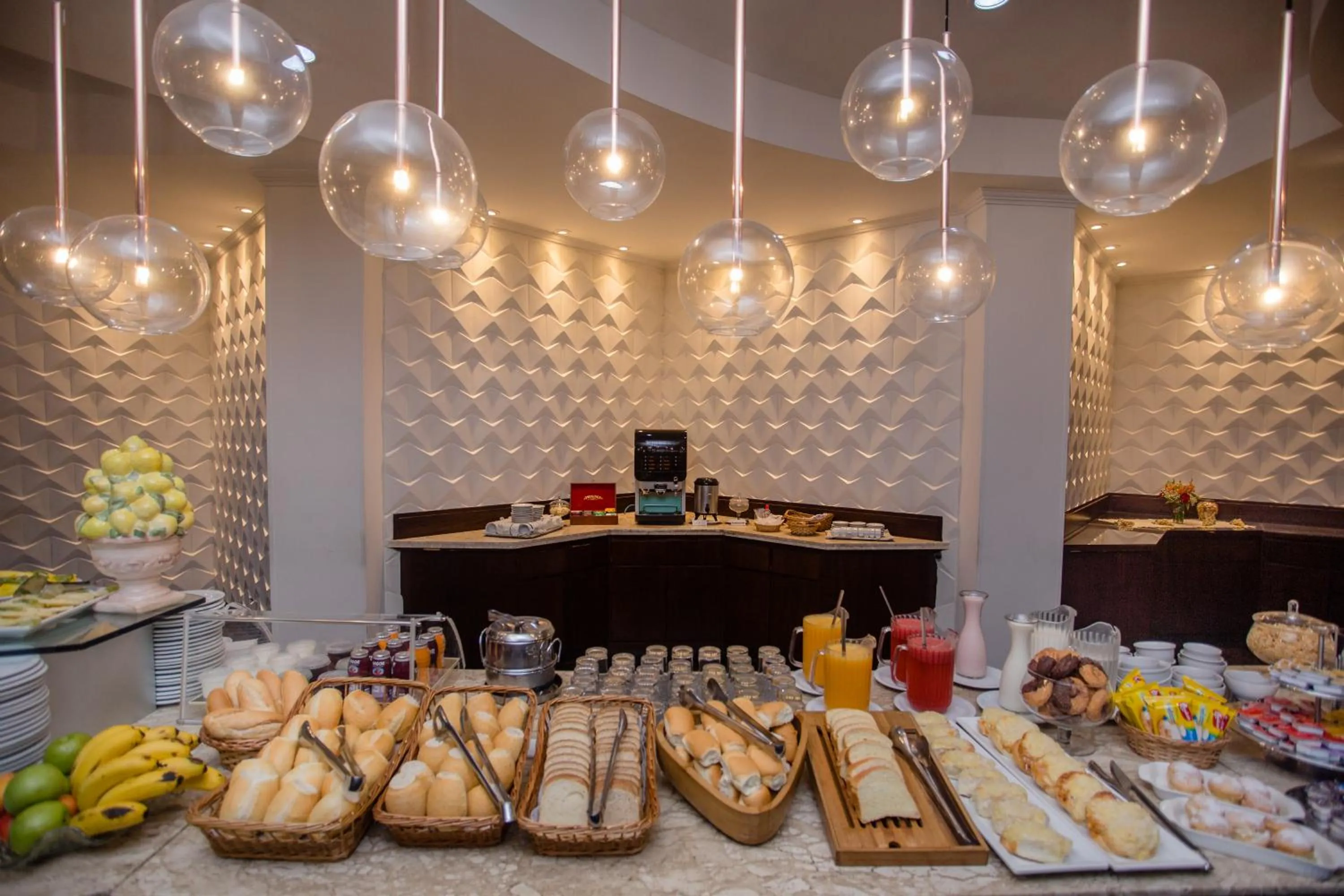 Restaurant/places to eat in Grand Hotel Royal Sorocaba by Atlantica