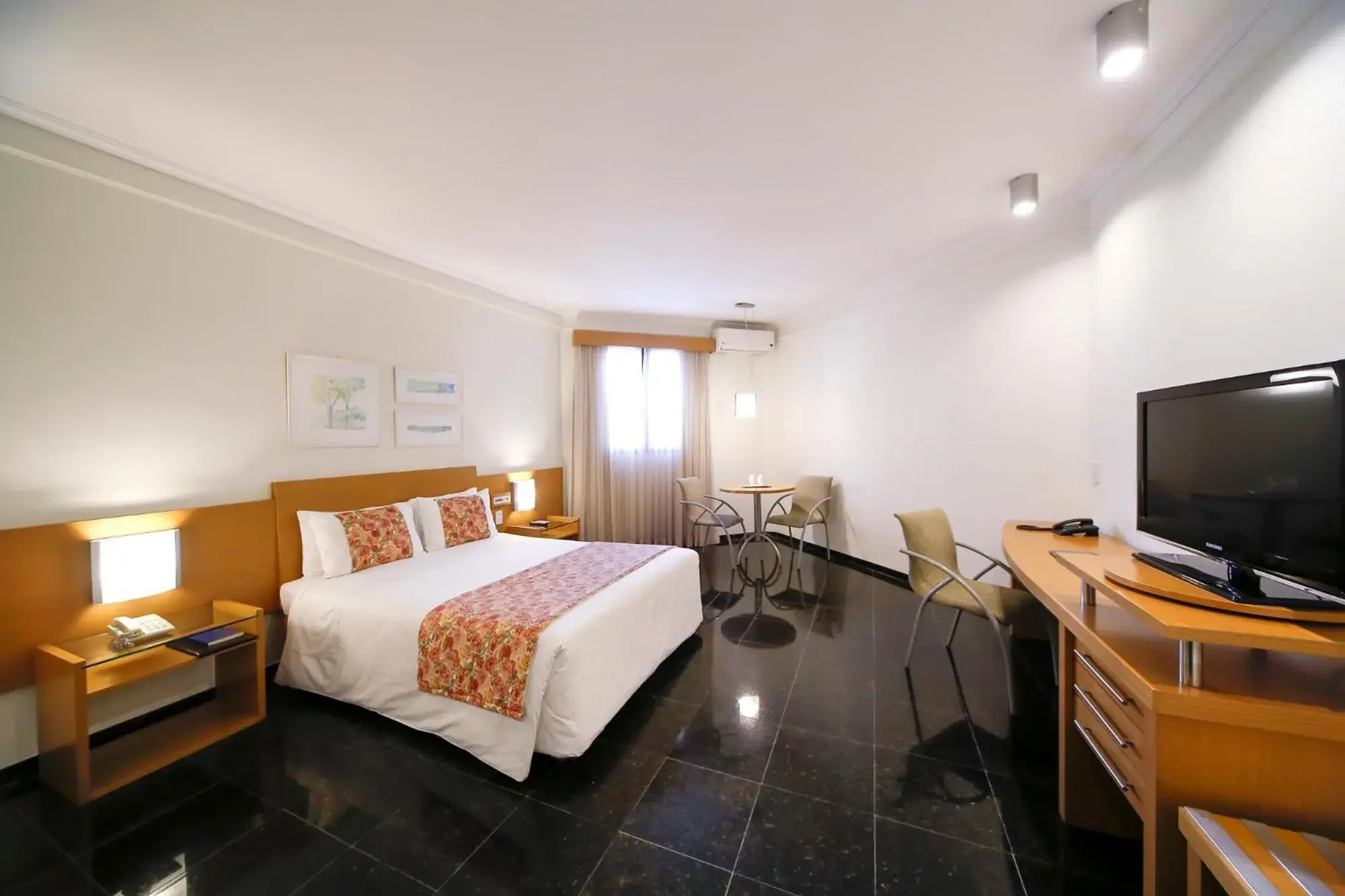 Superior Queen Room - single occupancy in Grand Hotel Royal Sorocaba by Atlantica Superior Queen Room - single occupancy in Grand Hotel Royal Sorocaba by Atlantica