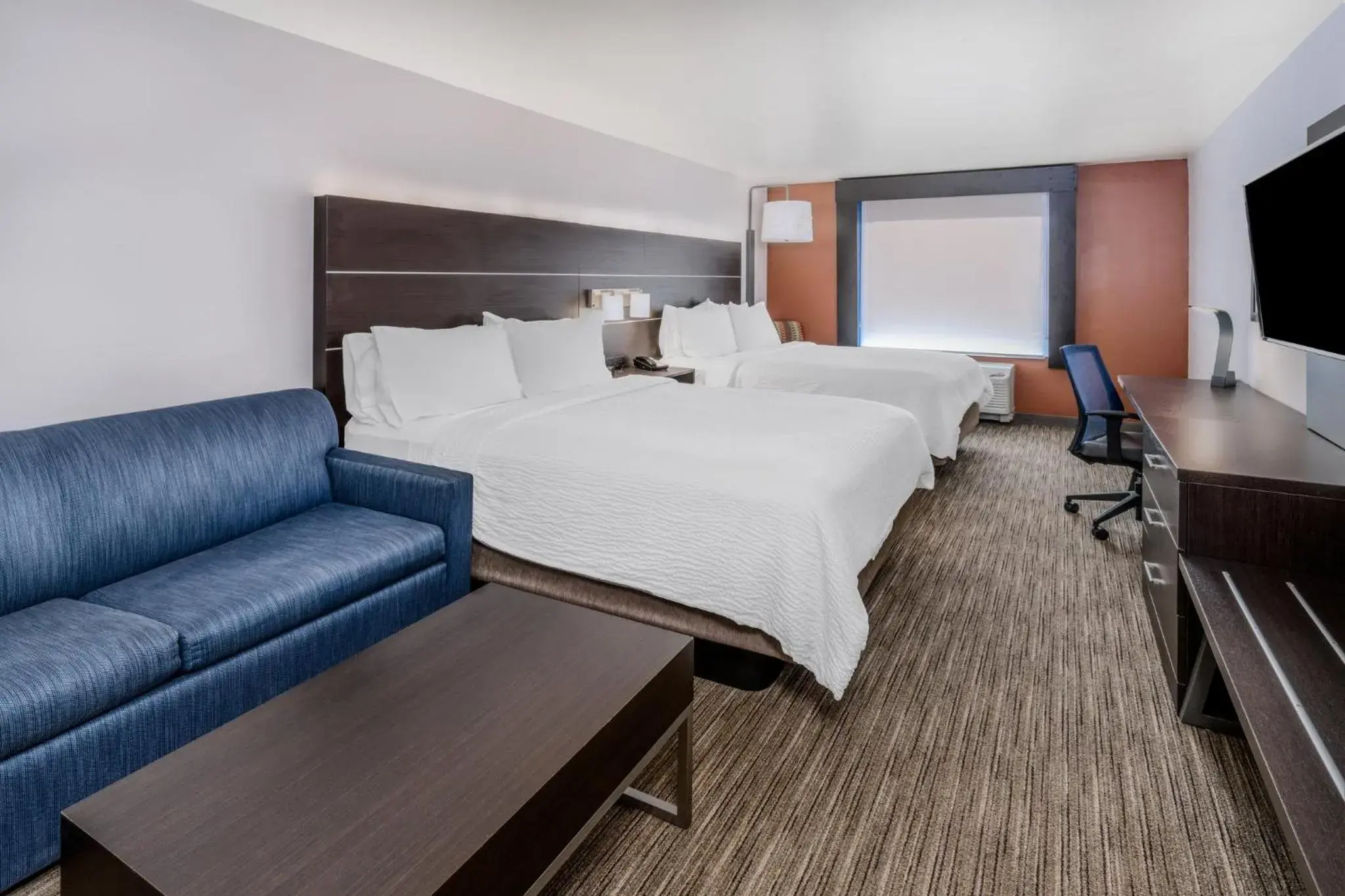 Photo of the whole room, Bed in Holiday Inn Express & Suites - Colorado Springs AFA Northgate by IHG Photo of the whole room, Bed in Holiday Inn Express & Suites - Colorado Springs AFA Northgate by IHG