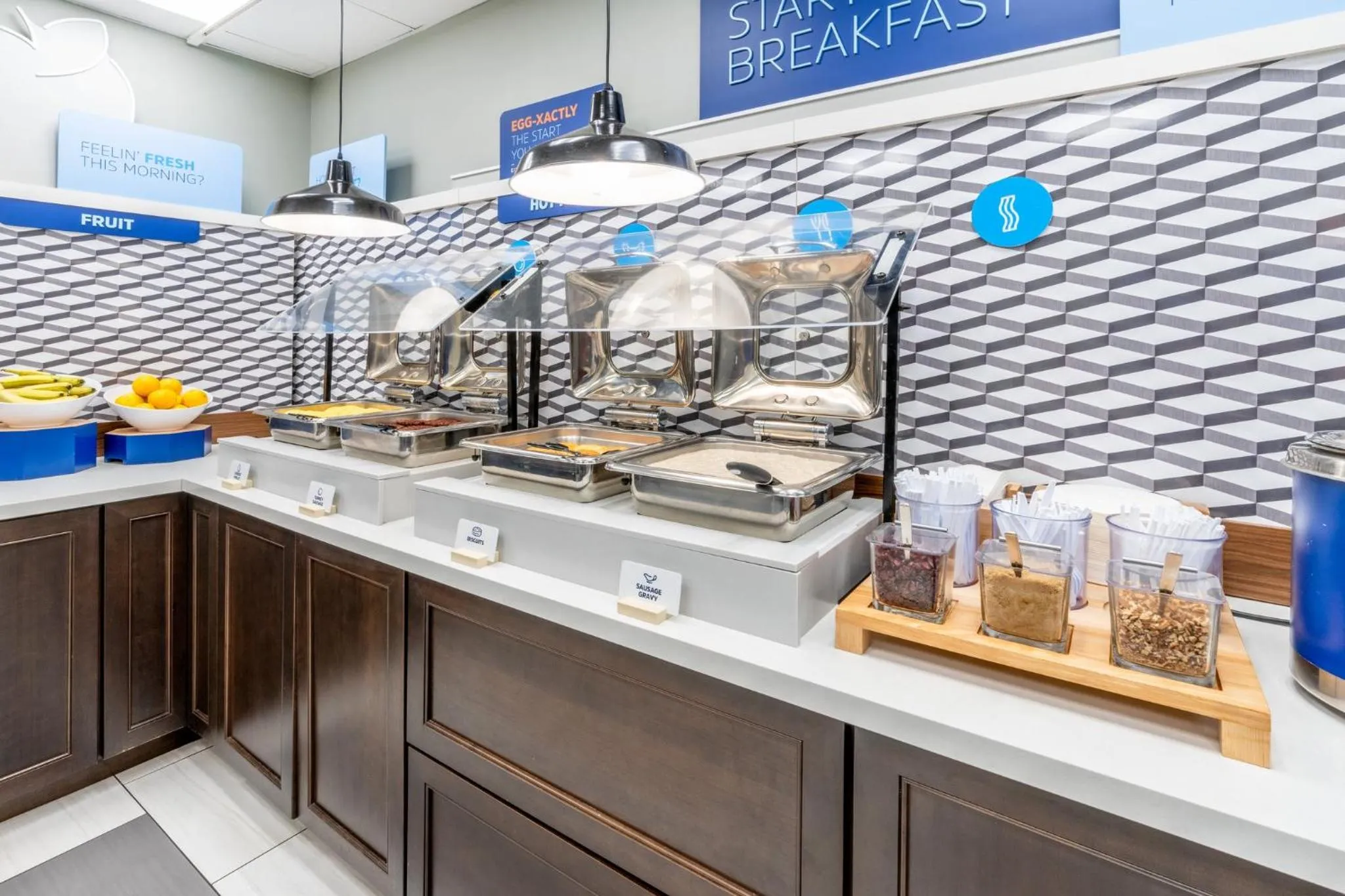Breakfast in Holiday Inn Express & Suites - Colorado Springs AFA Northgate by IHG