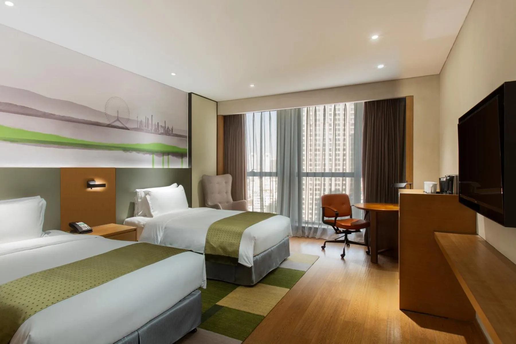 Bedroom, Bed in Holiday Inn & Suites Tianjin Downtown, an IHG Hotel