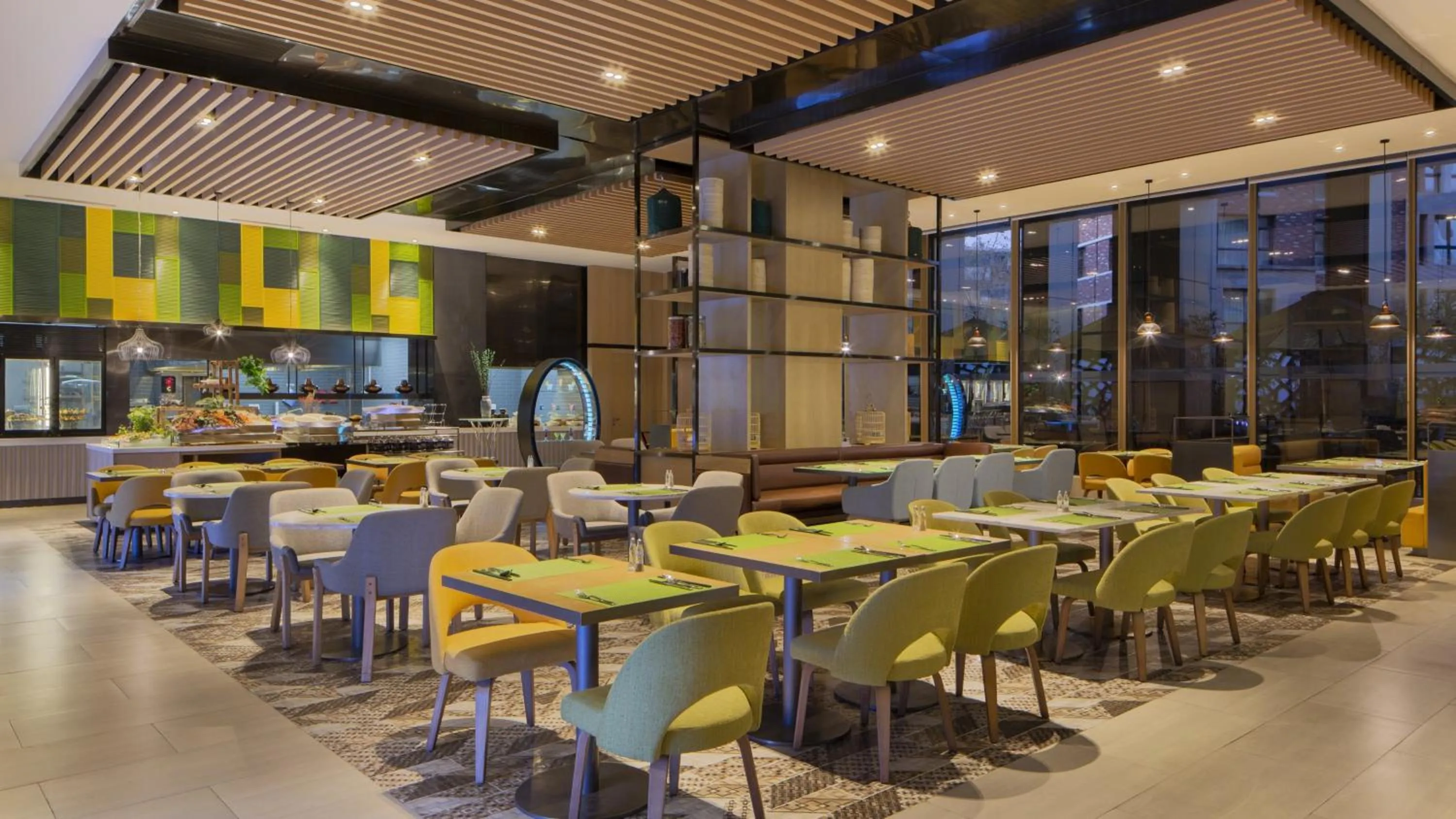 Restaurant/places to eat in Holiday Inn & Suites Tianjin Downtown, an IHG Hotel
