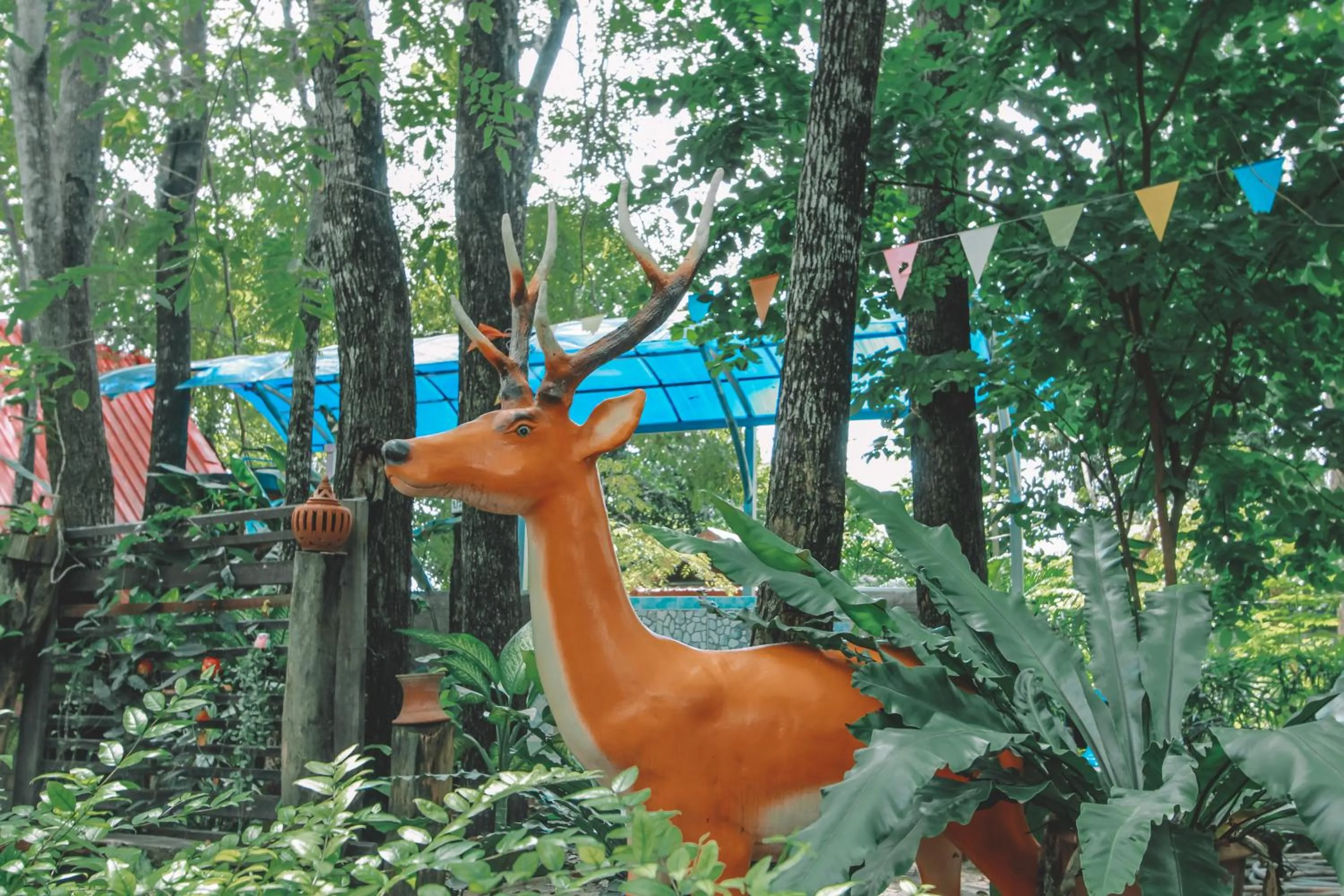 Property building in Akchanok Homestay