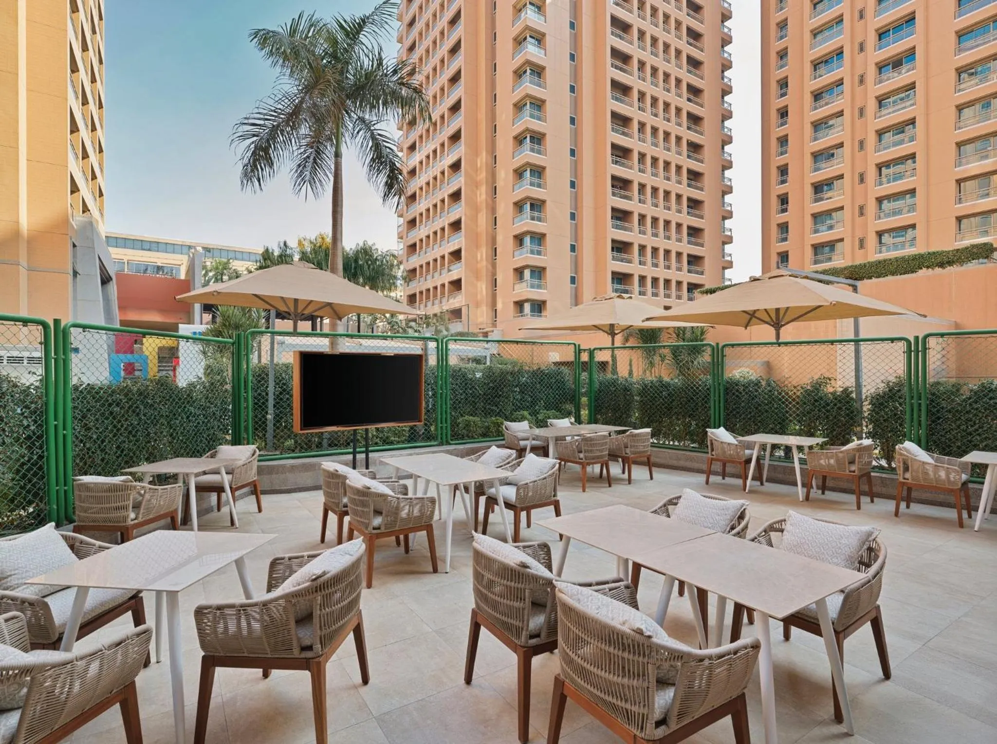 Patio in Staybridge Suites & Apartments - Citystars by IHG