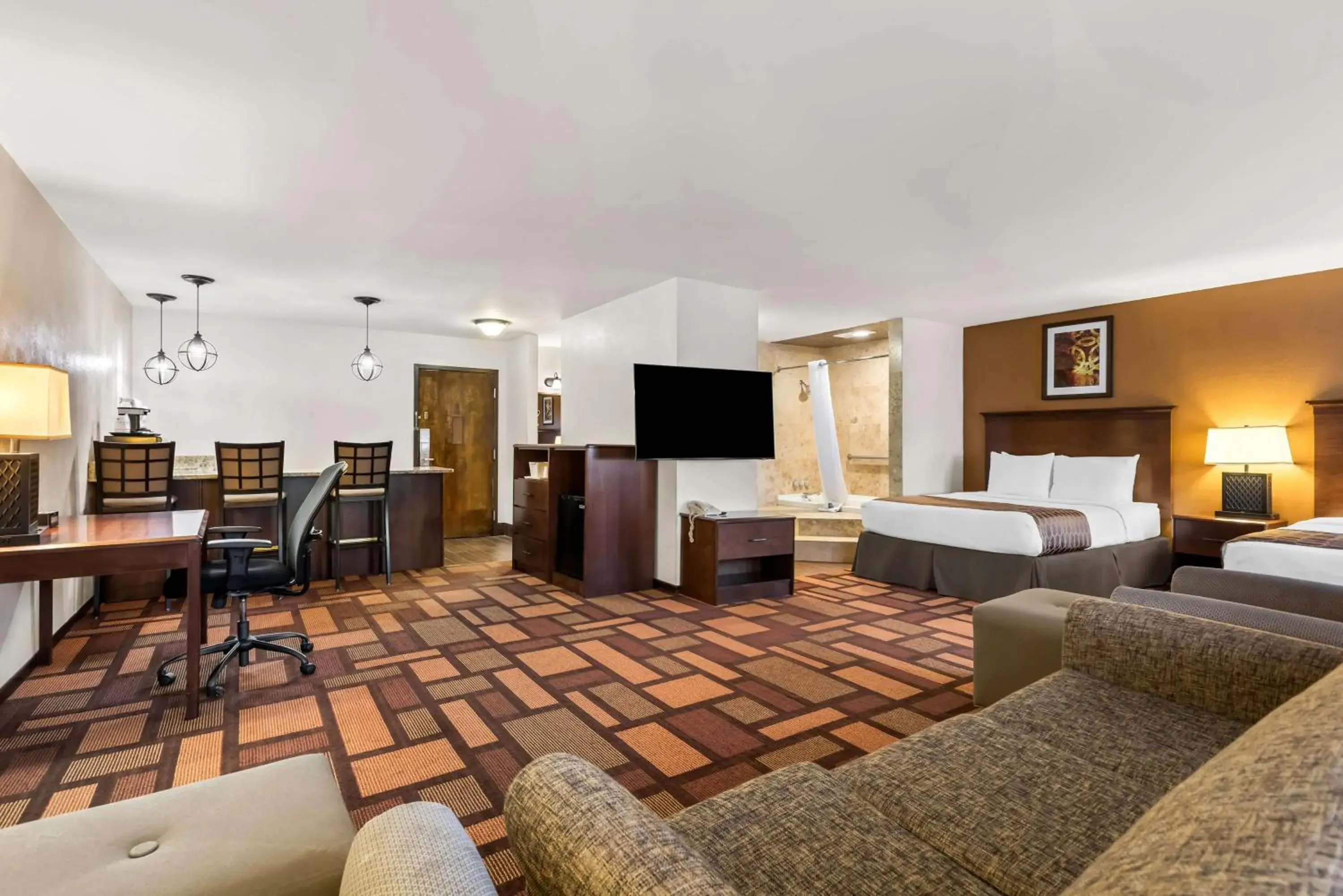 Photo of the whole room, Bed in Best Western Tower West Lodge Photo of the whole room, Bed in Best Western Tower West Lodge