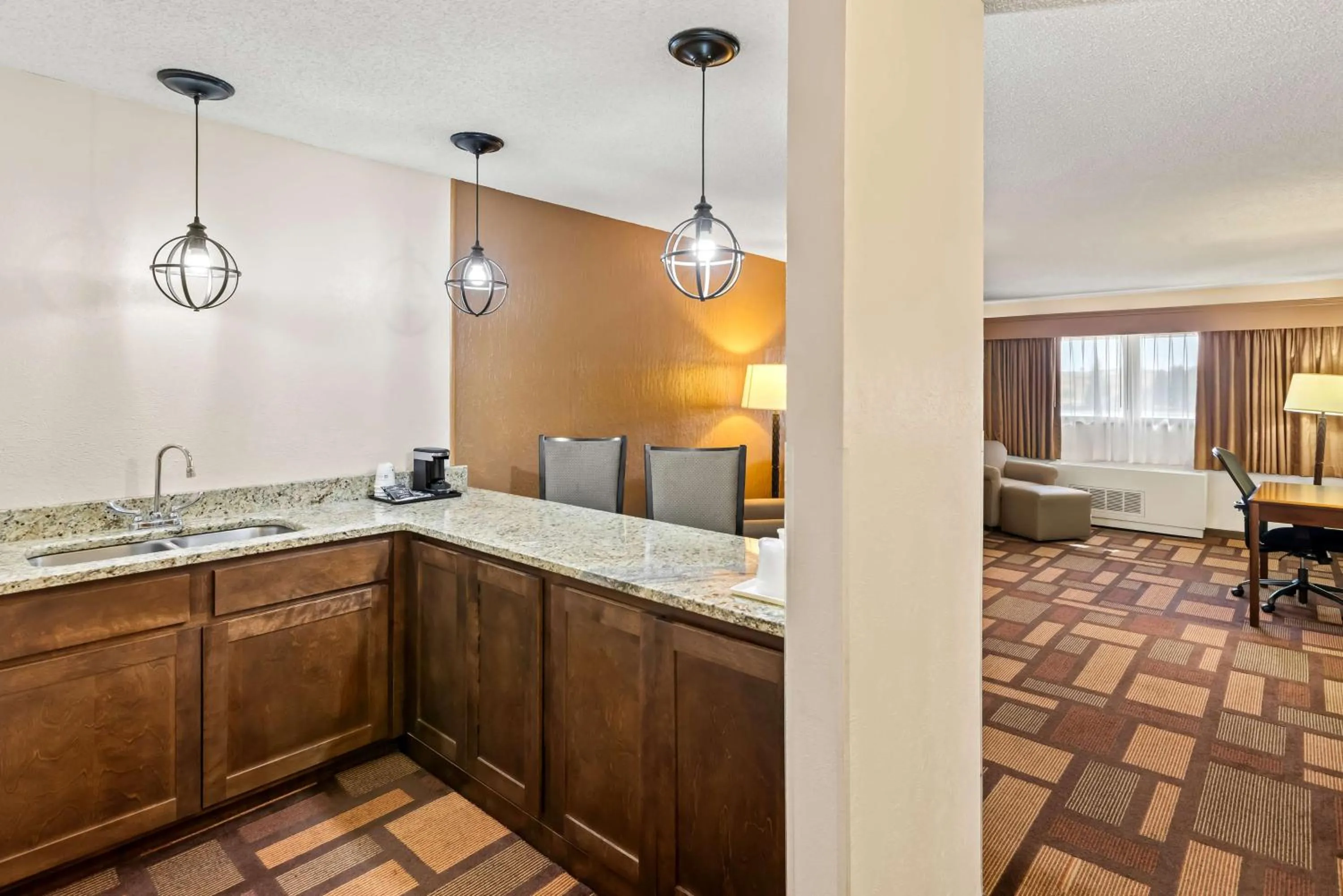 Photo of the whole room in Best Western Tower West Lodge