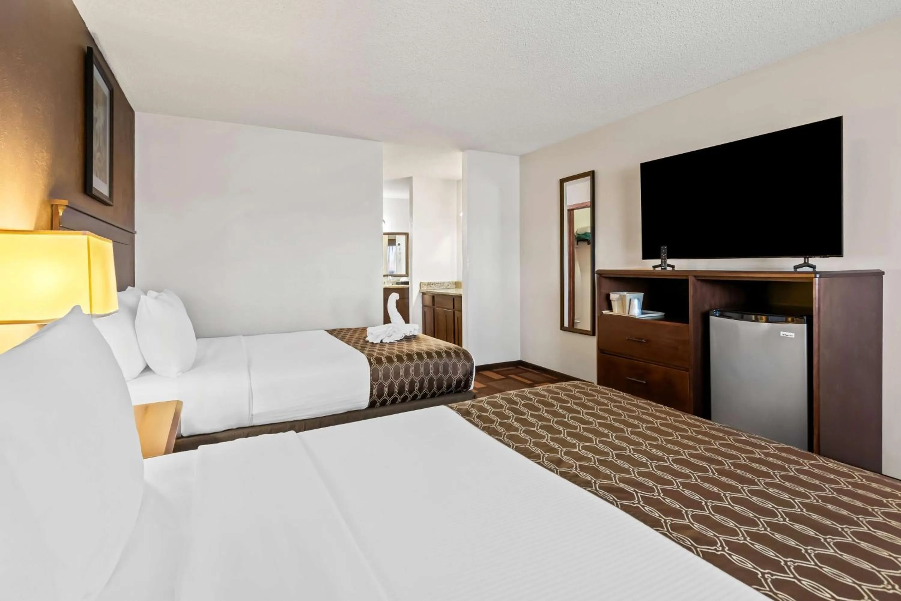 Bedroom, Bed in Best Western Tower West Lodge