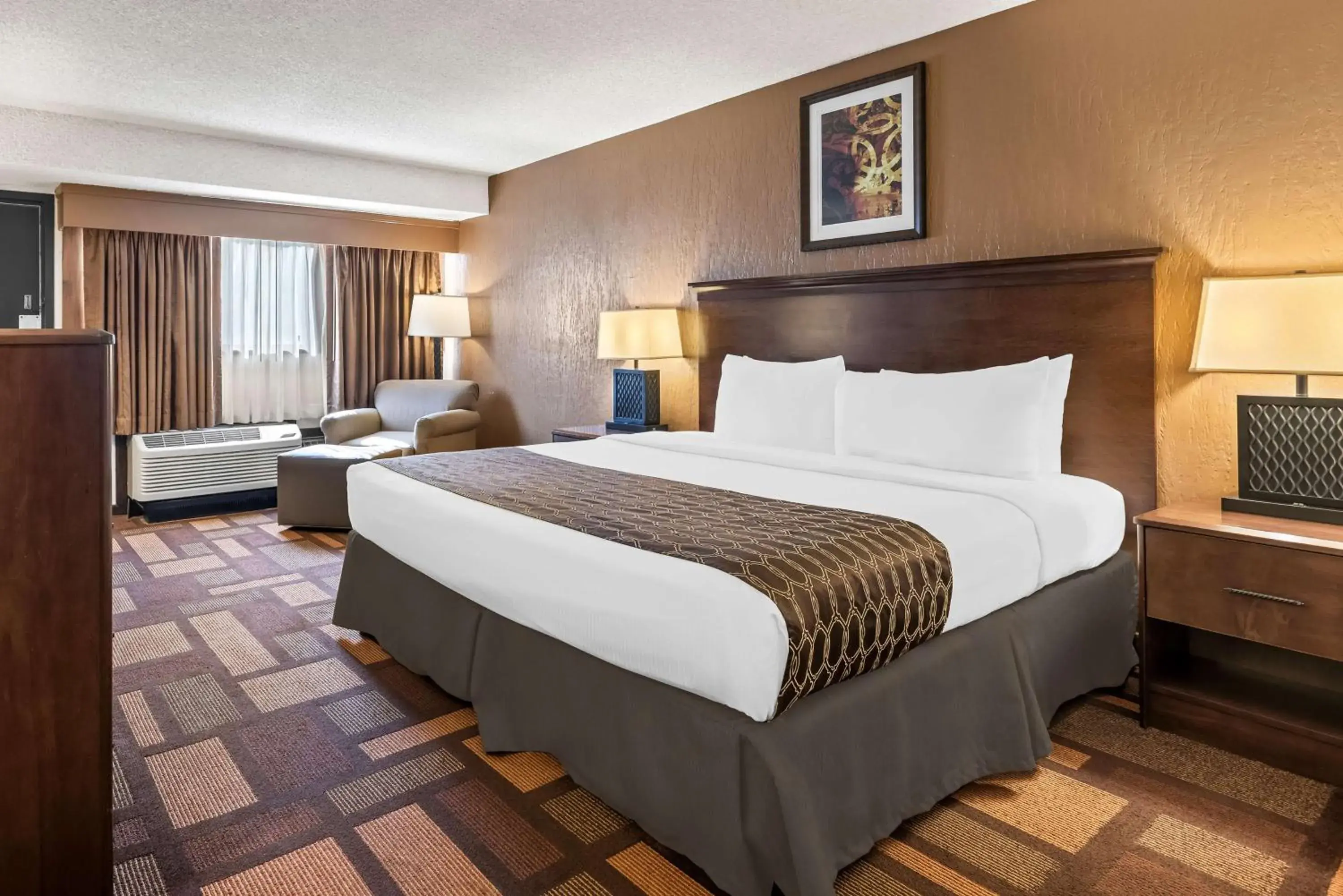 Photo of the whole room, Bed in Best Western Tower West Lodge Photo of the whole room, Bed in Best Western Tower West Lodge