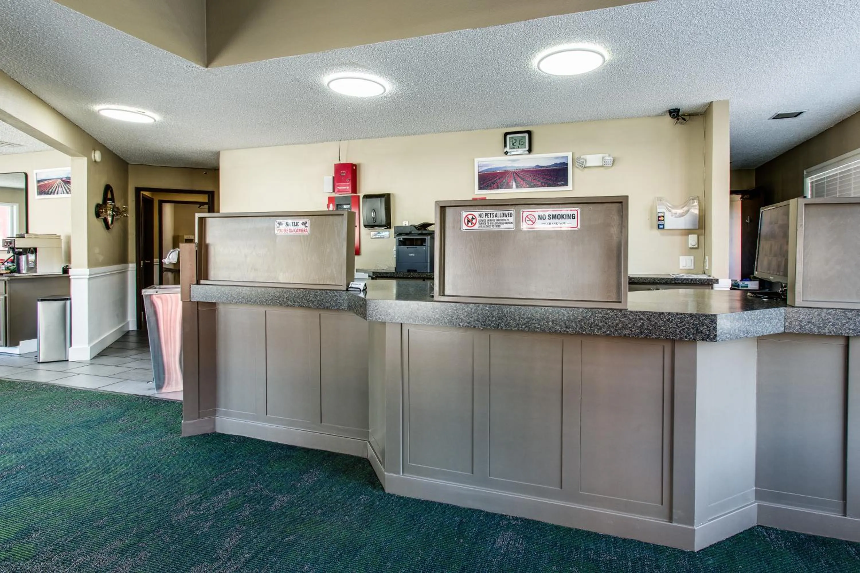 Breakfast in Coachman Inn