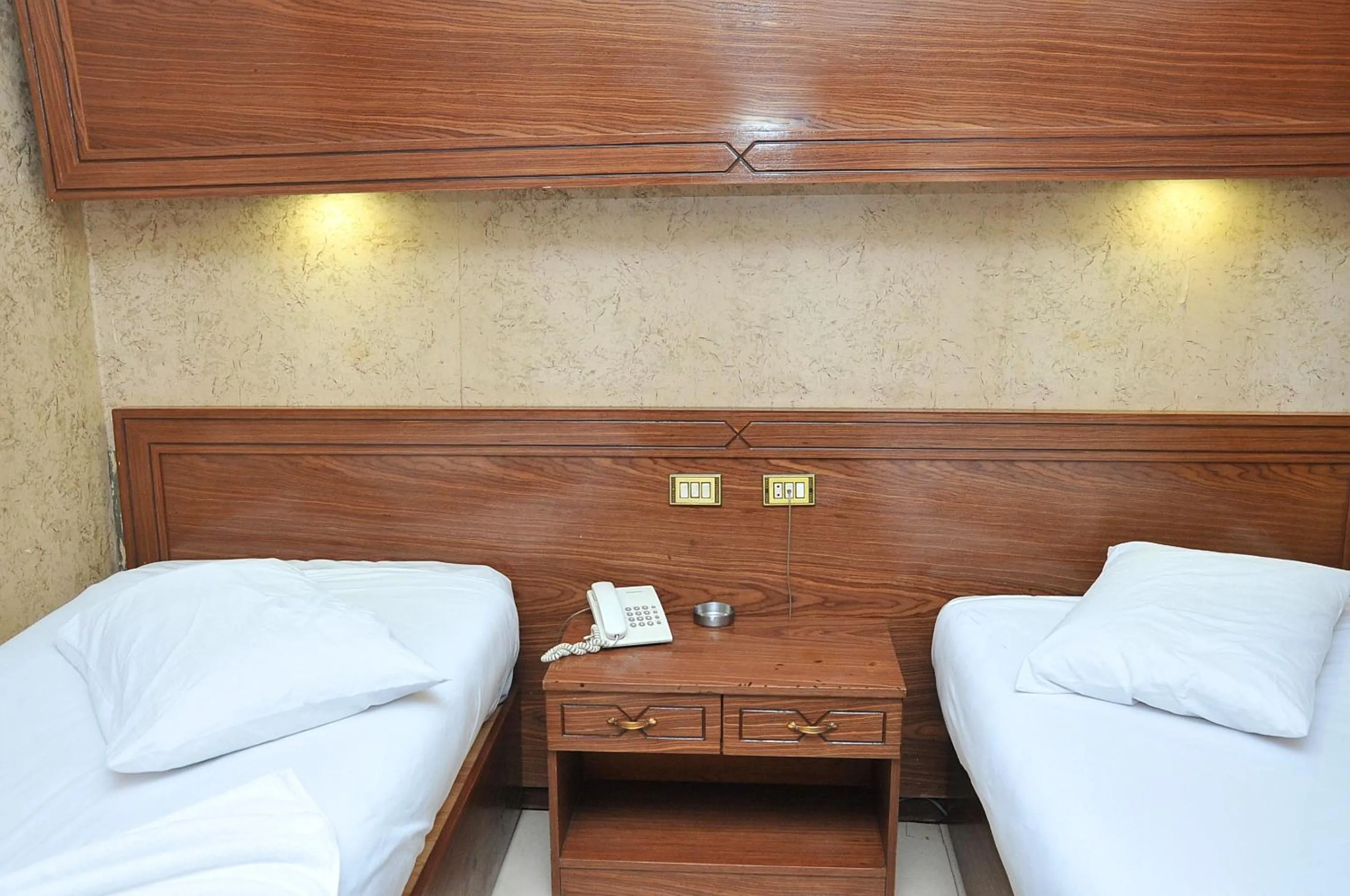 Bed in Salma Hotel Cairo