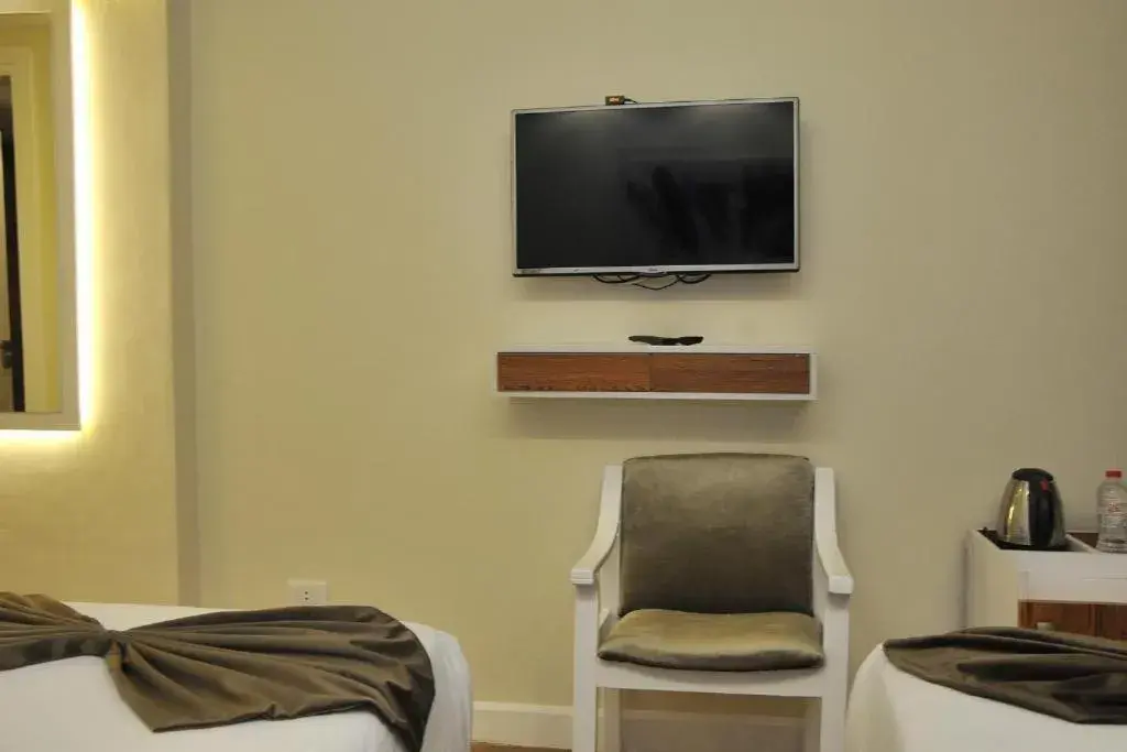 TV and multimedia, Bed in Salma Hotel Cairo TV and multimedia, Bed in Salma Hotel Cairo