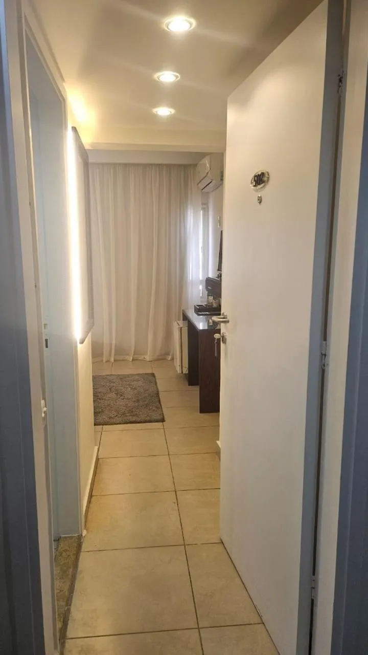 Photo of the whole room in Salma Hotel Cairo