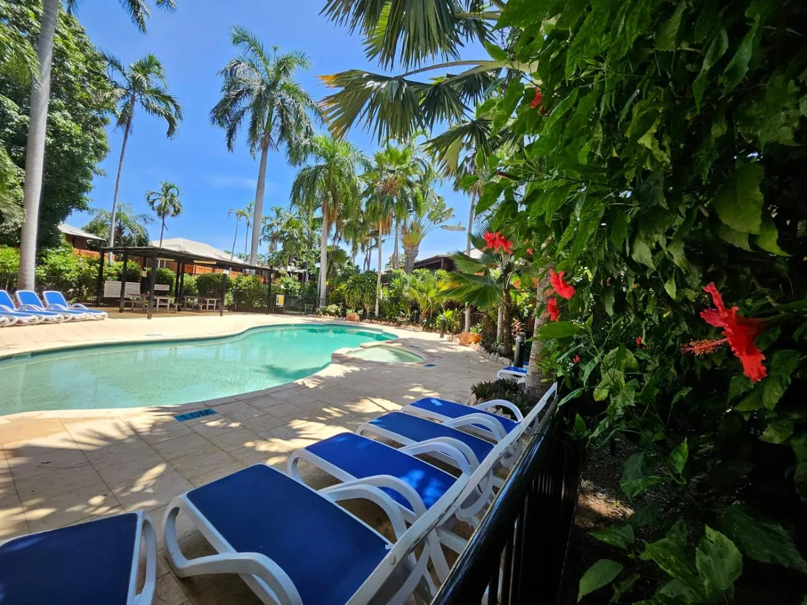 Swimming pool in Broome Time Resort