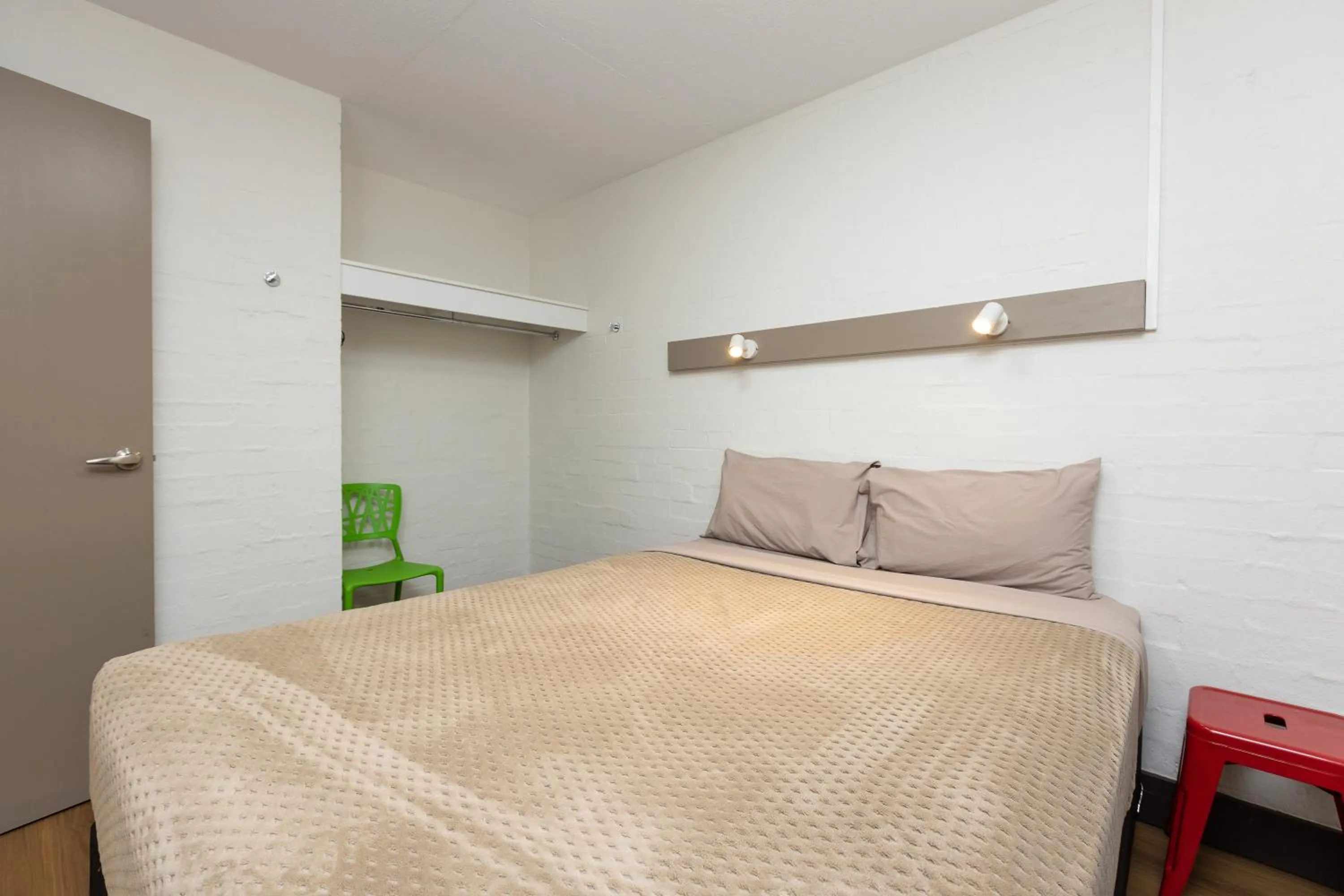 Bedroom, Bed in Broome Time Resort