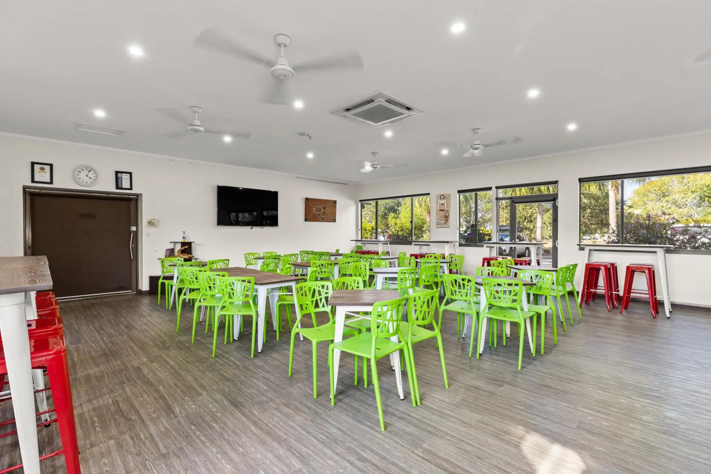 Breakfast in Broome Time Resort Breakfast in Broome Time Resort