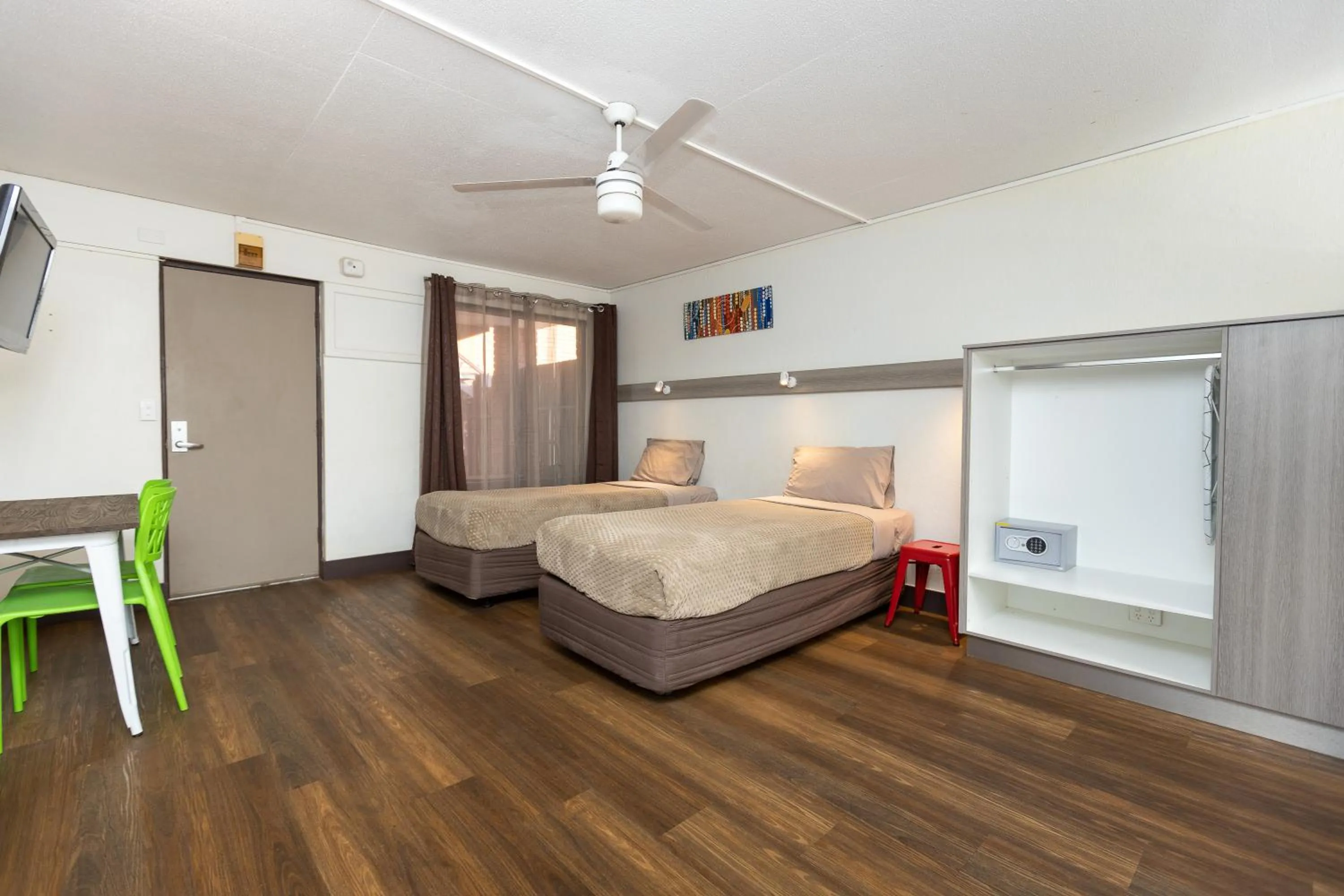 Bedroom, Bed in Broome Time Resort