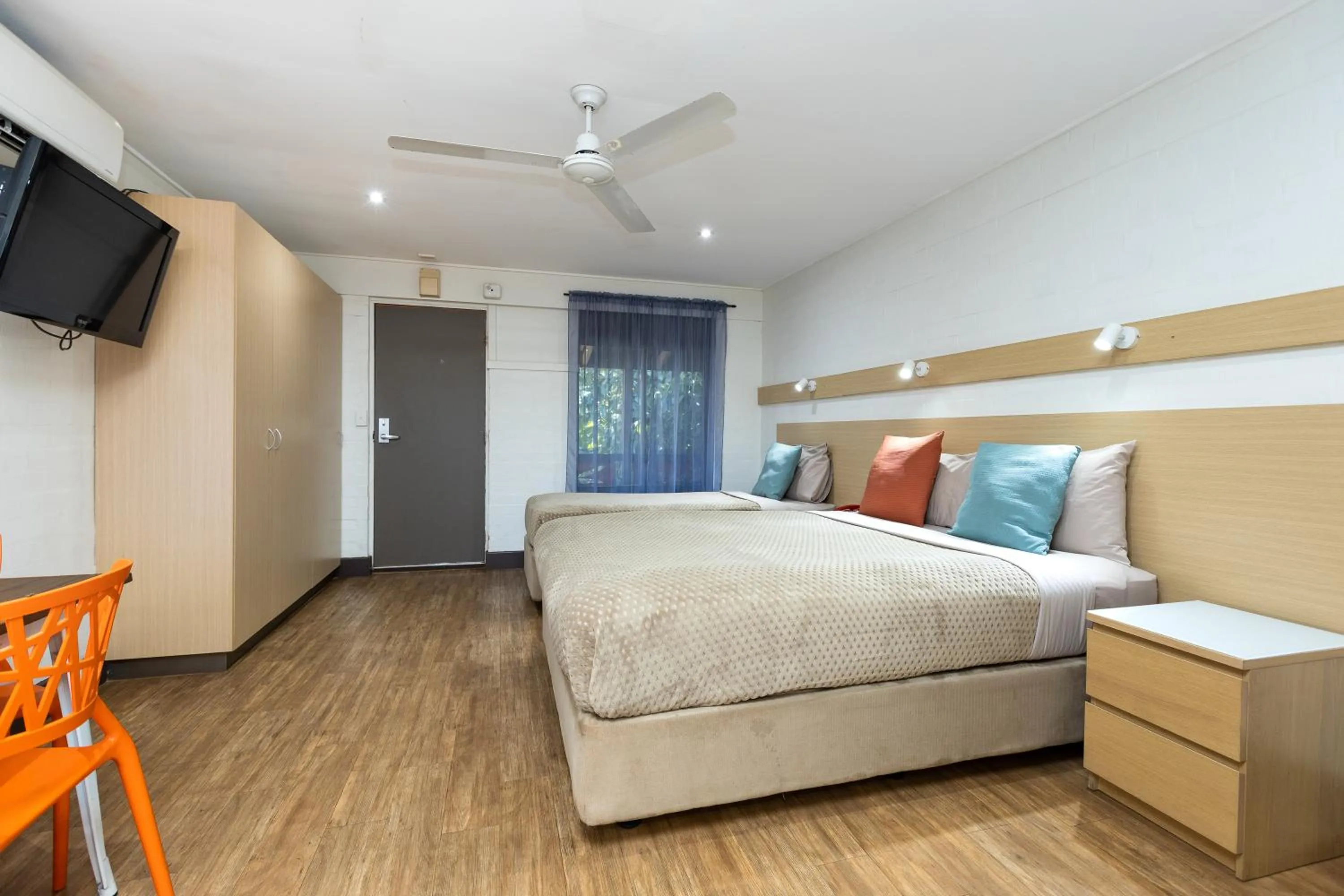 Bedroom, Bed in Broome Time Resort