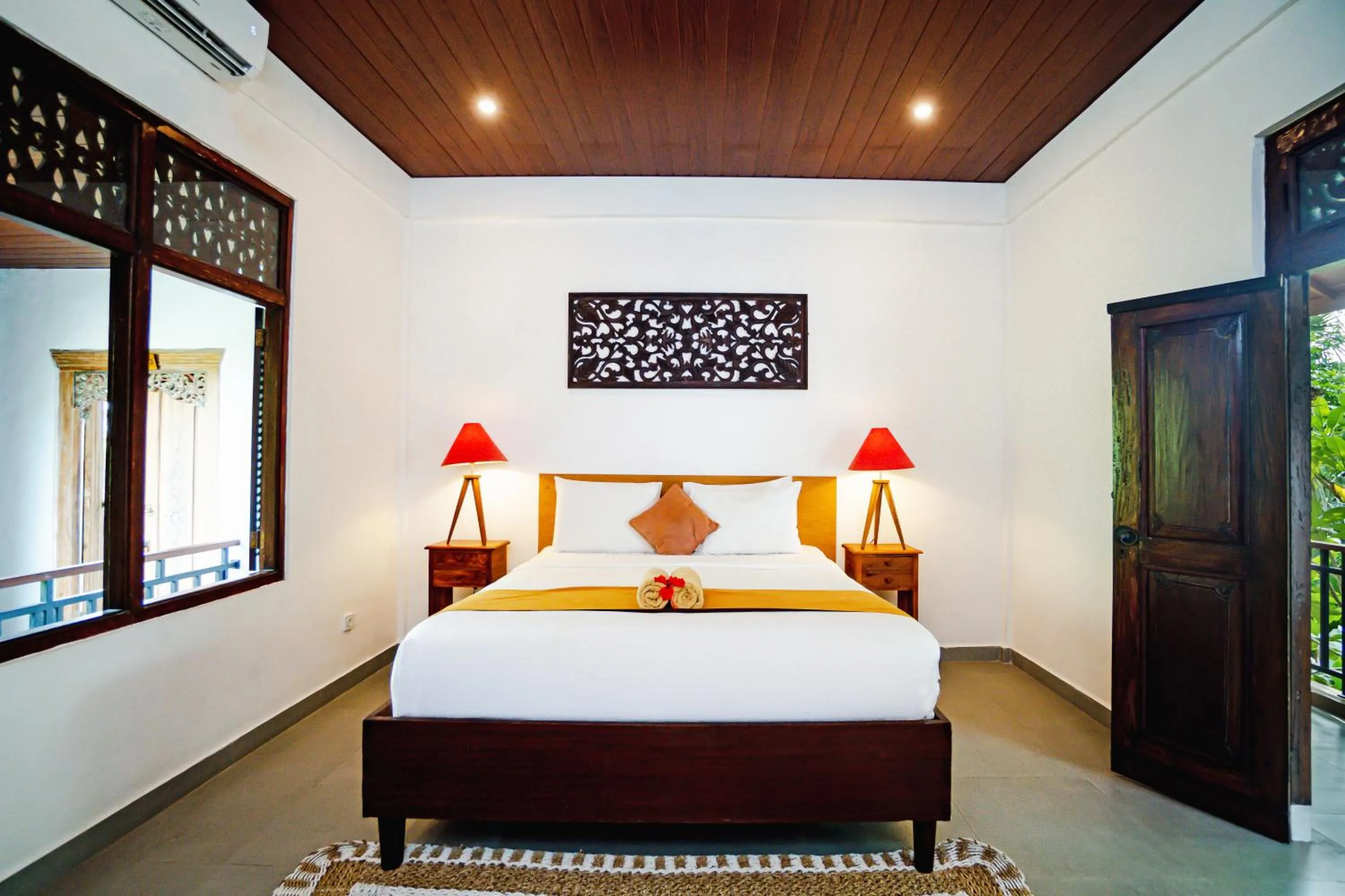 Bed in Gusde Tranquil Villas by EPS