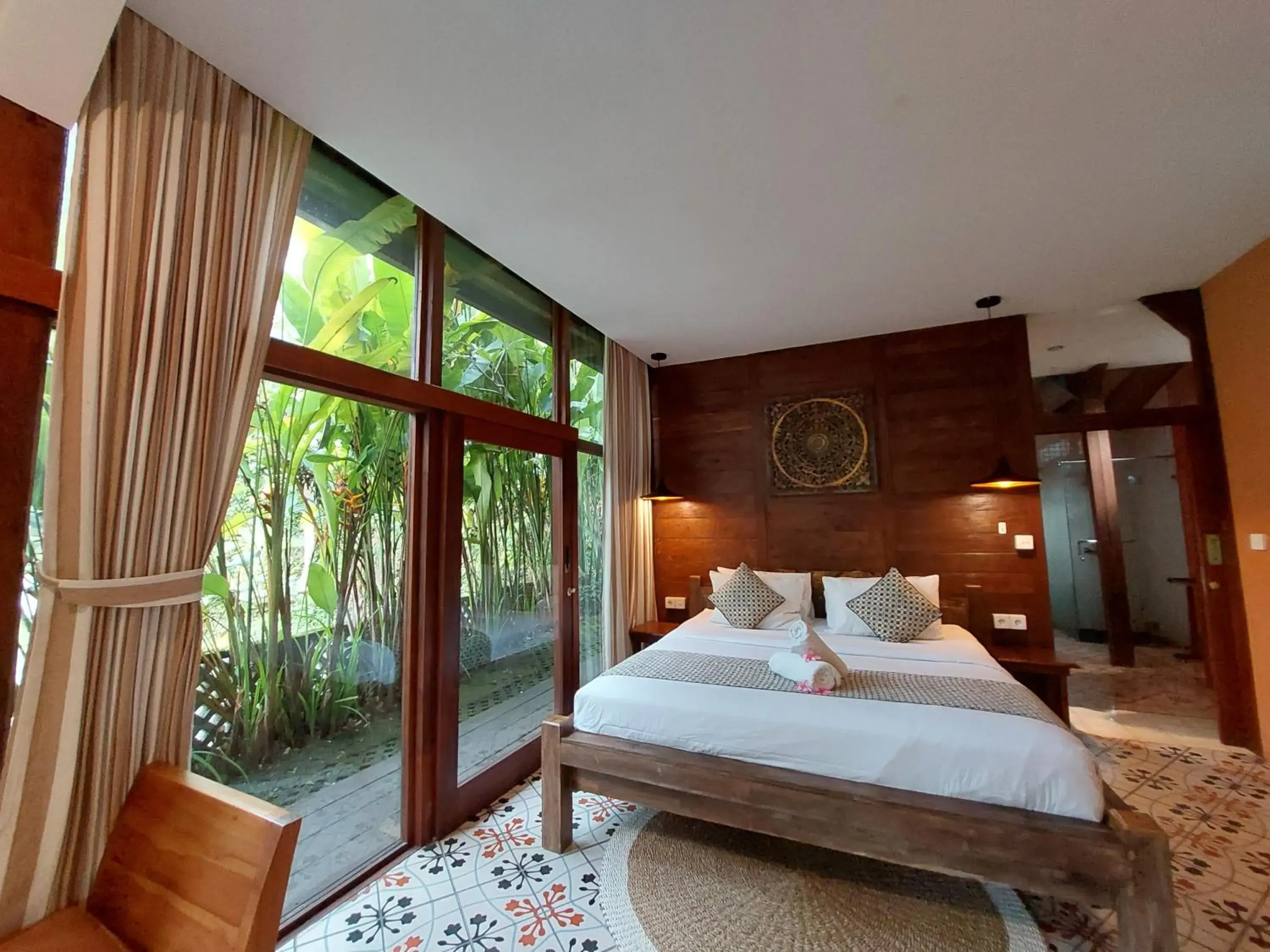 Photo of the whole room, Bed in Gusde Tranquil Villas by EPS Photo of the whole room, Bed in Gusde Tranquil Villas by EPS