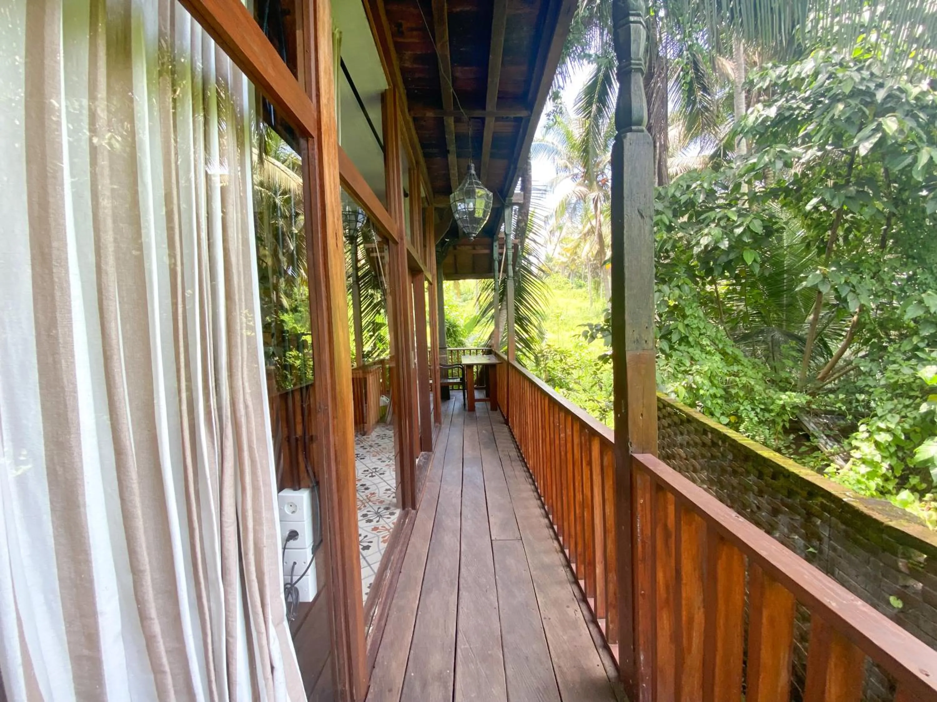 Balcony/Terrace in Gusde Tranquil Villas by EPS