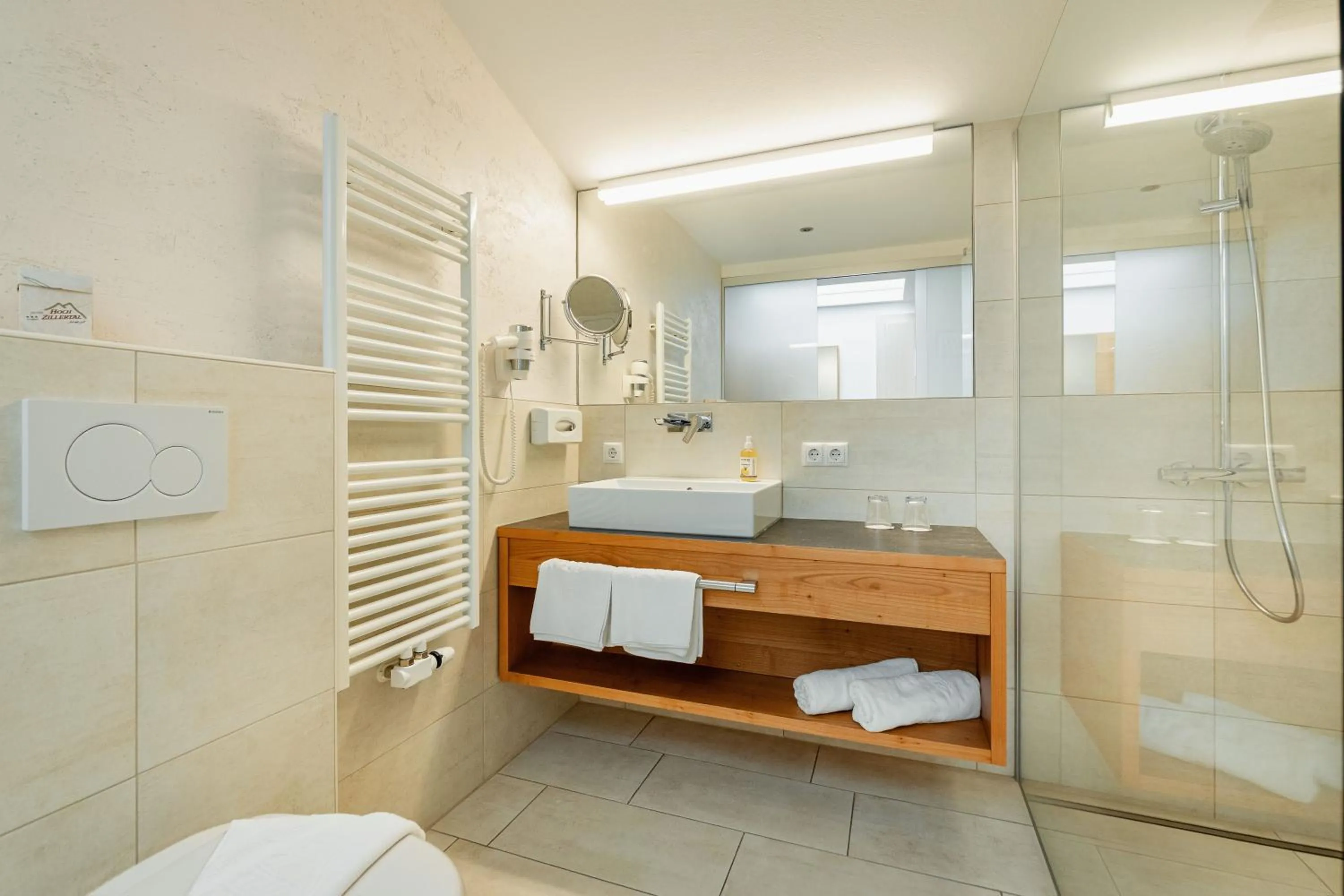 Shower in Kräuterhotel Hochzillertal