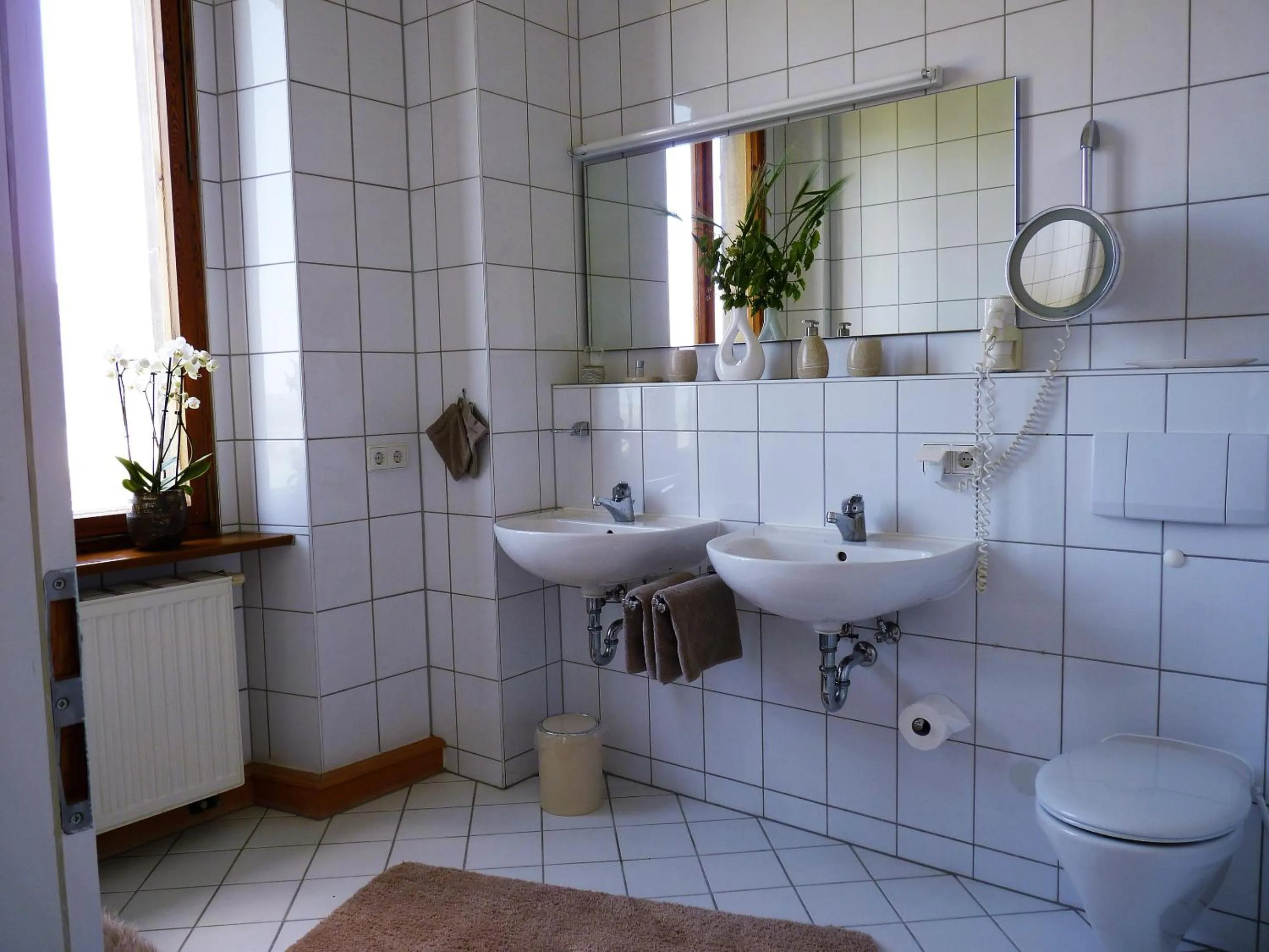 Bathroom in Hotel & Restaurant Schloss Weißenburg