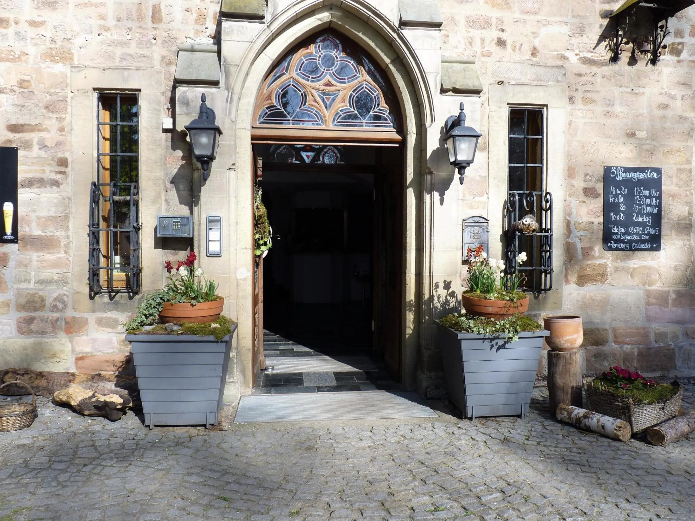 Property building in Hotel & Restaurant Schloss Weißenburg