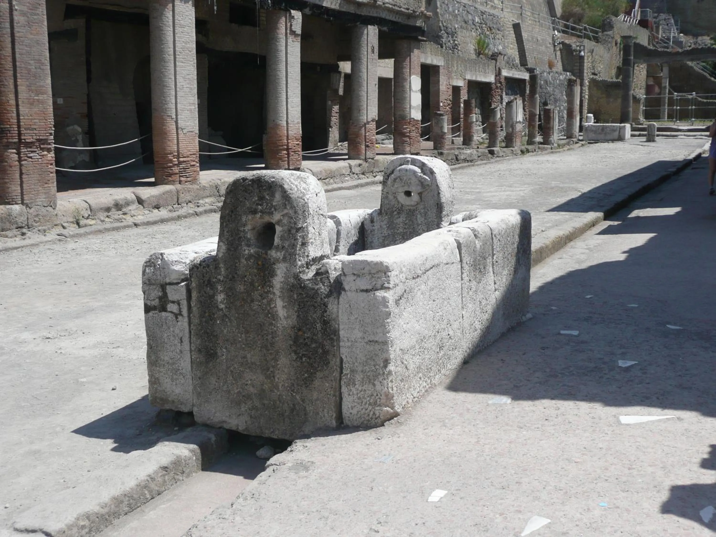 Nearby landmark in I Papiri B&B Aparthotel