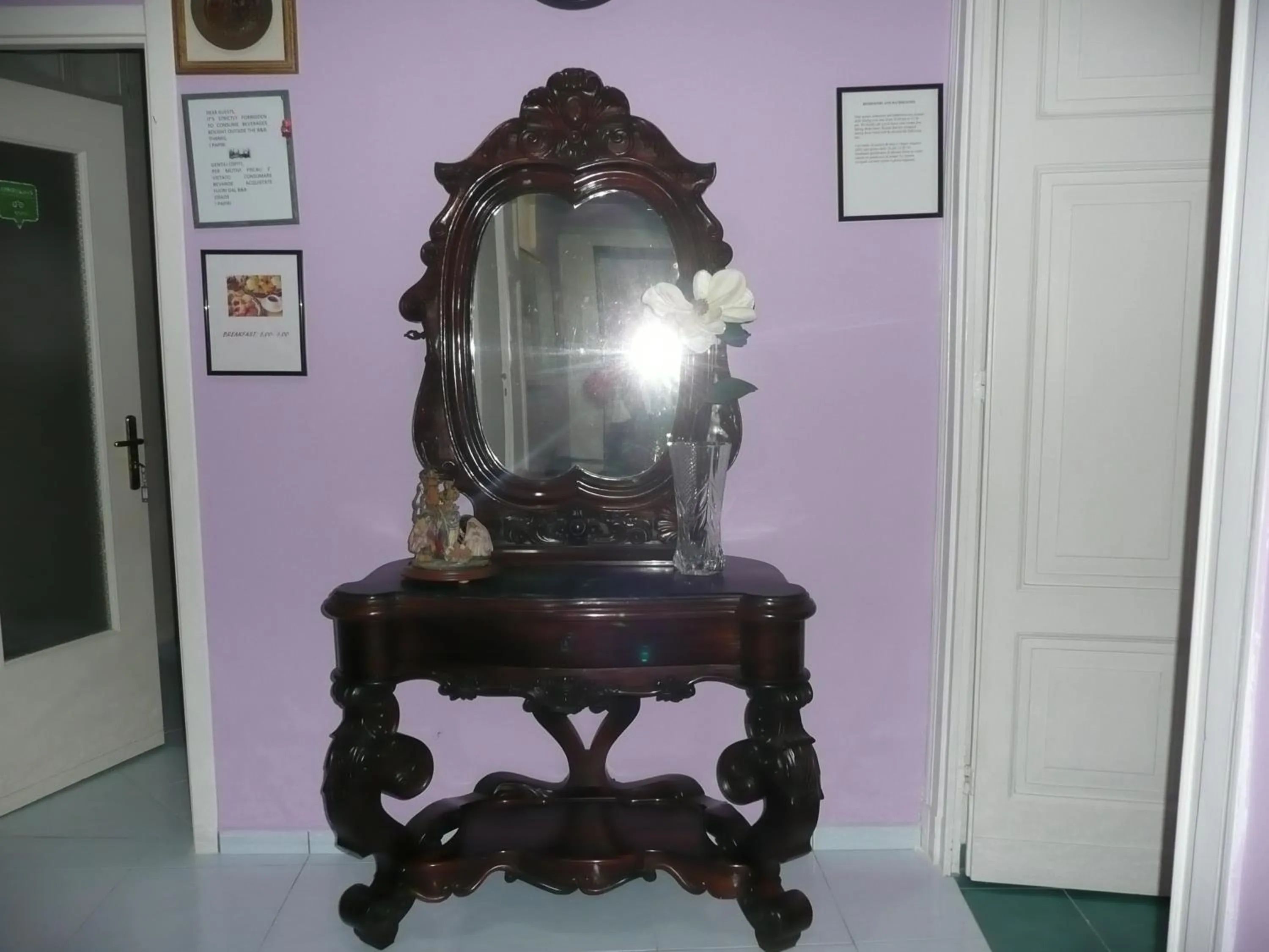 hair dresser in I Papiri B&B Aparthotel