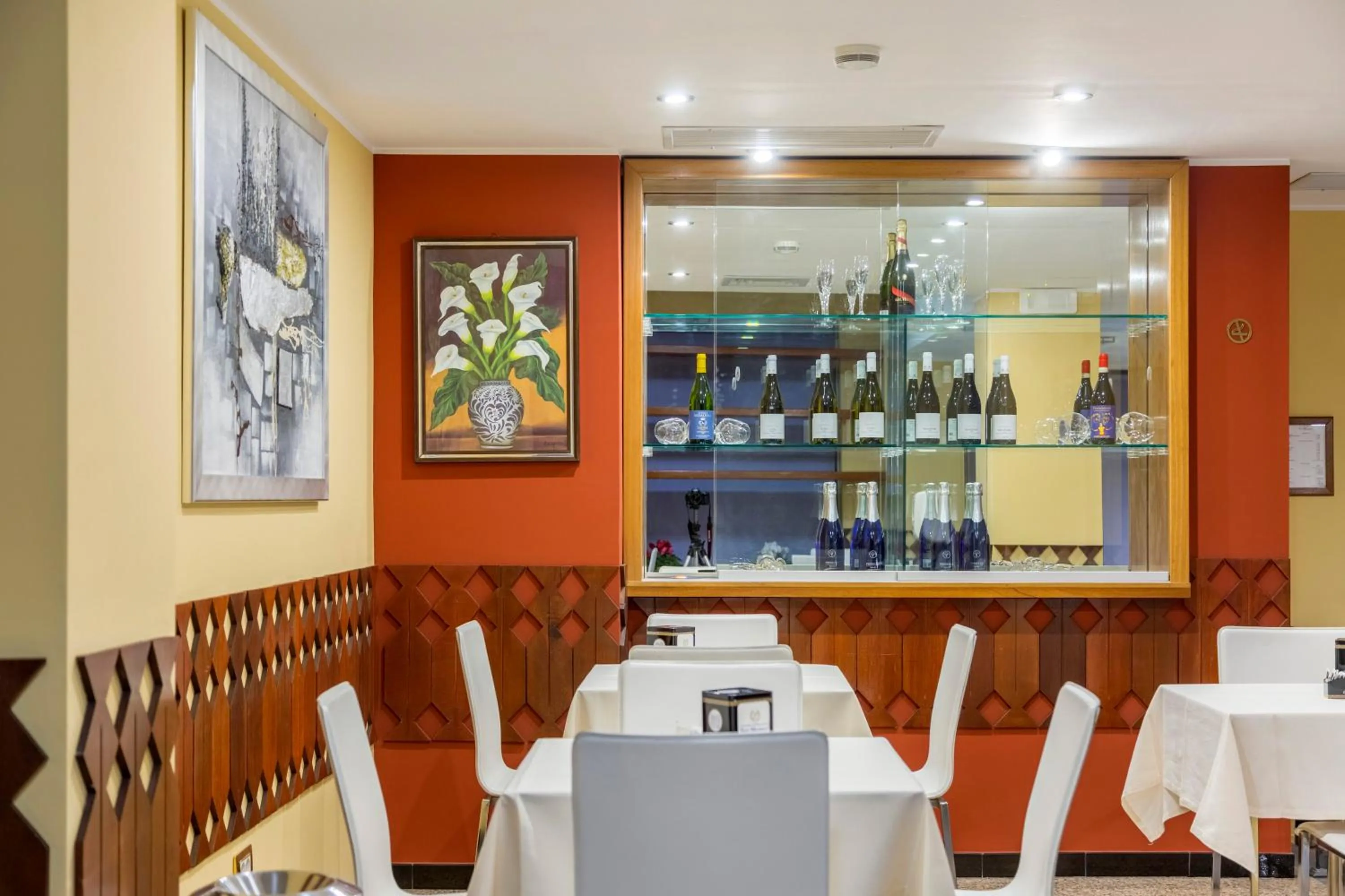 Restaurant/places to eat in Hotel San Michele