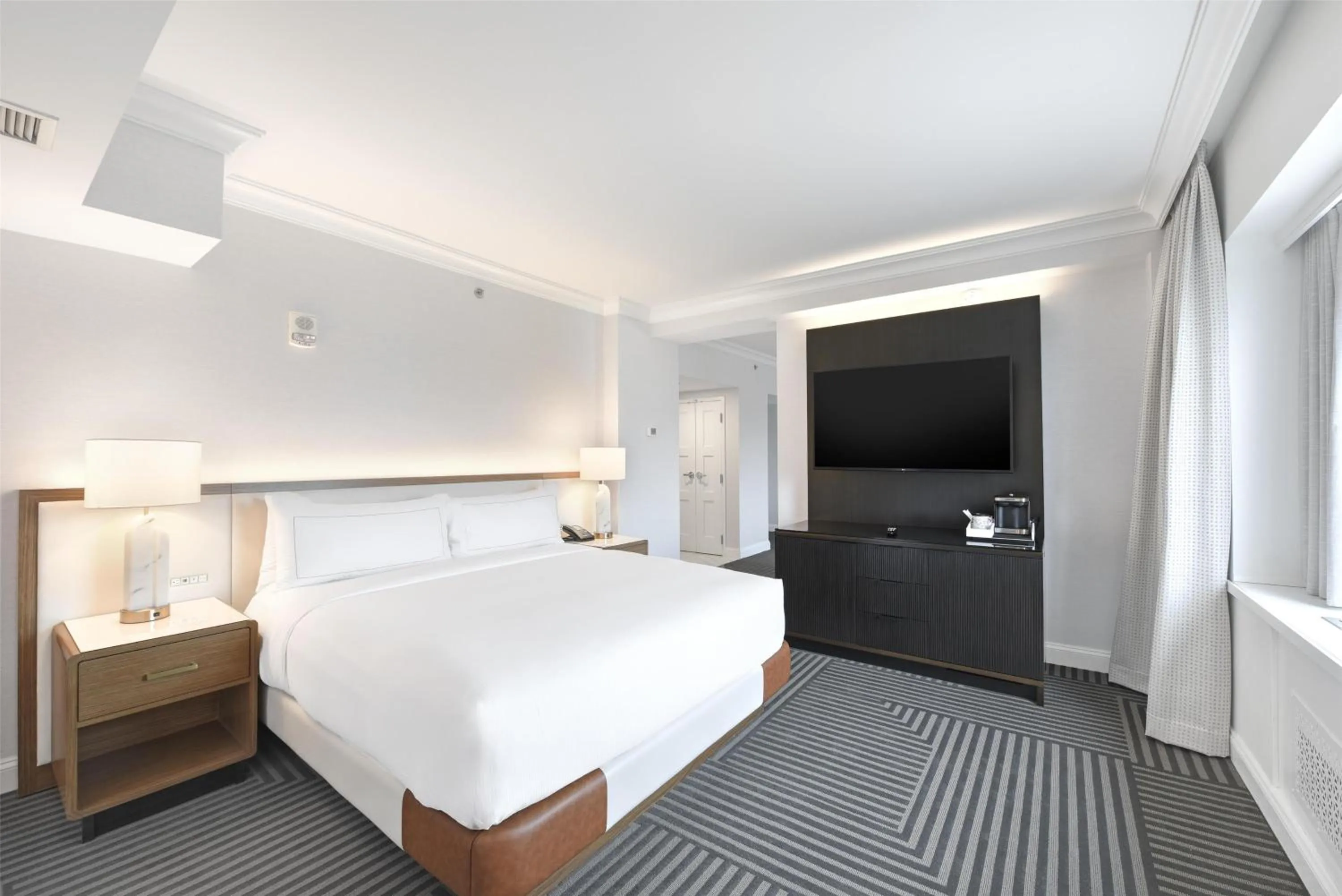 Bed in Capital Hilton