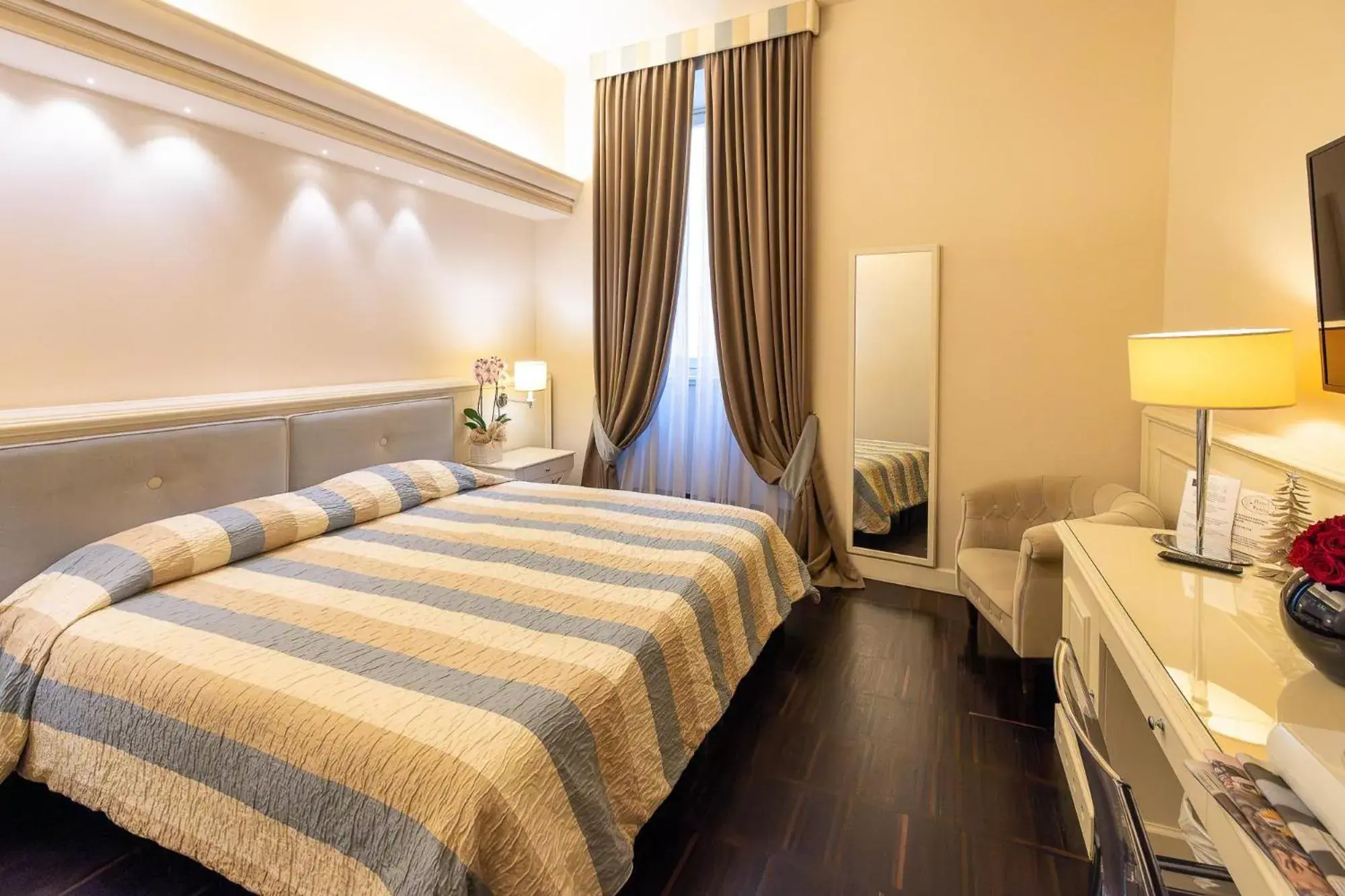 Bedroom, Bed in Hotel Patria Bedroom, Bed in Hotel Patria