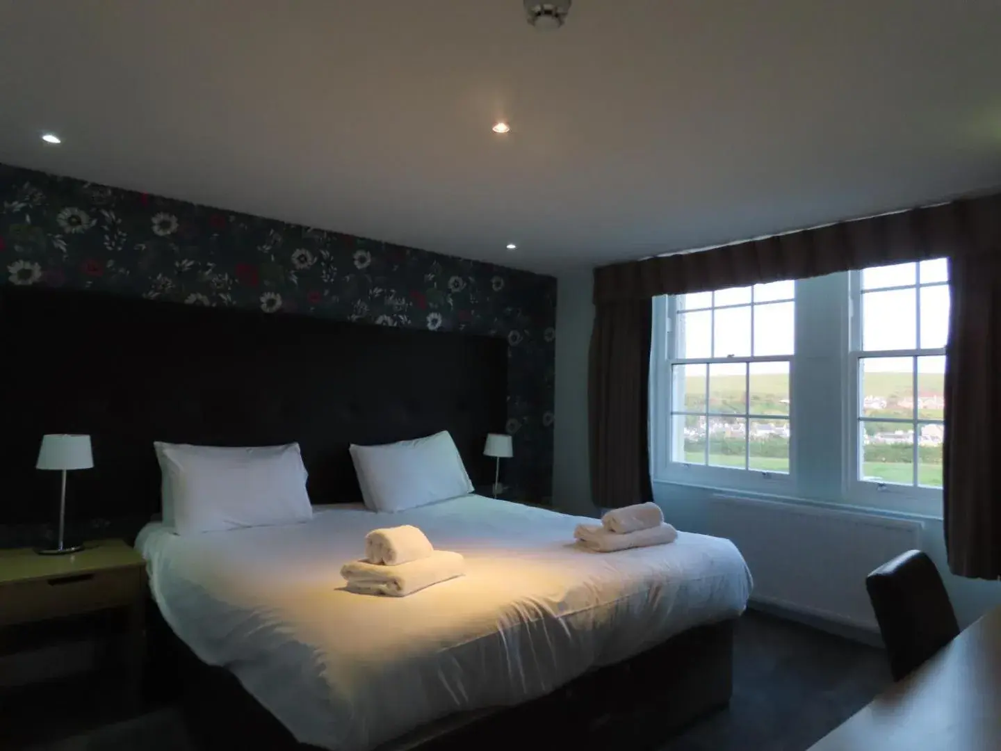Three-Bedroom Suite with sea view in The Portpatrick Hotel by Compass Hospitality Three-Bedroom Suite with sea view in The Portpatrick Hotel by Compass Hospitality
