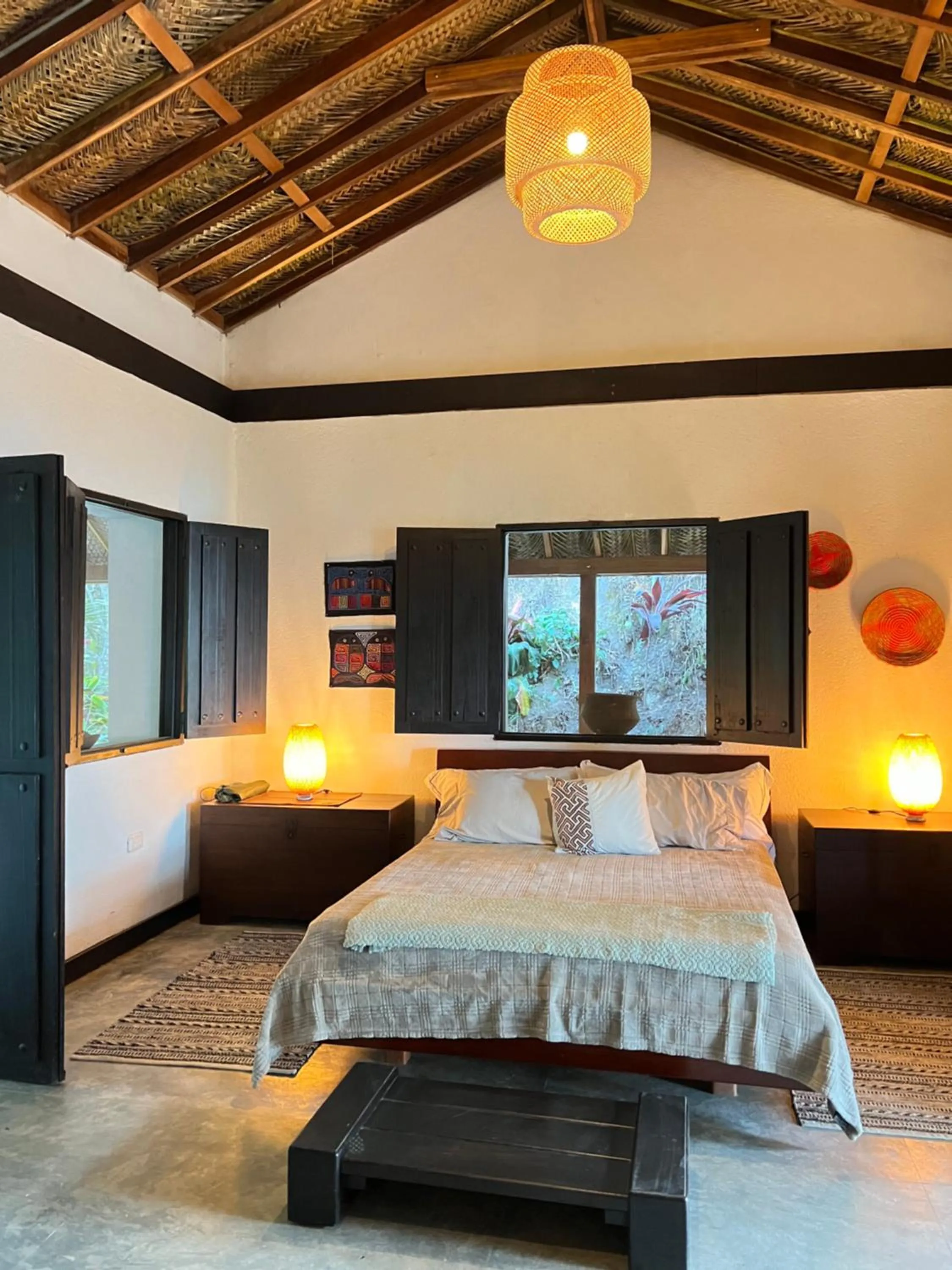 Communal lounge/ TV room, Bed in Reserva Natural Tierra Adentro