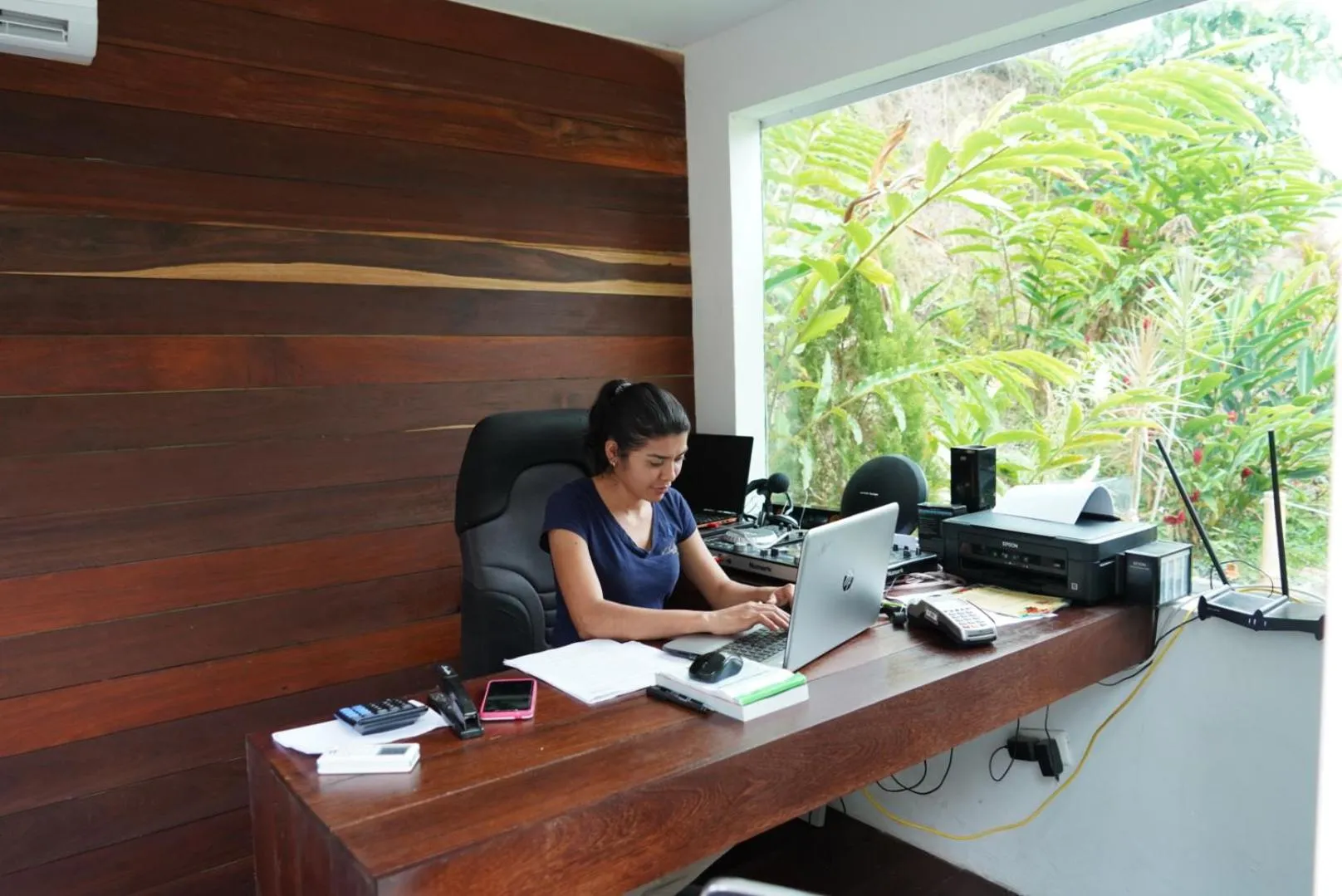 Staff in Reserva Natural Tierra Adentro