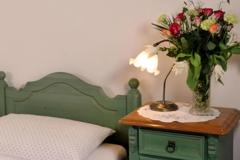 Bed in Stoffbauer GmbH